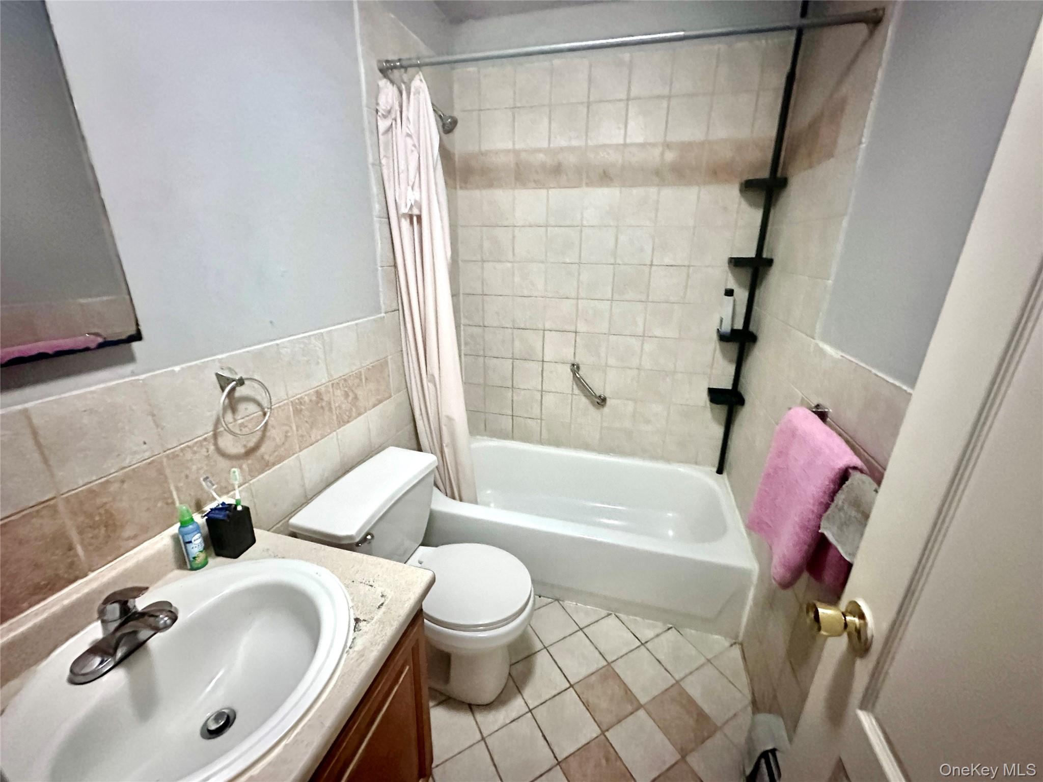 #5 photo, 1903 Arnow Avenue, ブロンクス区 Bronx , NY 10469