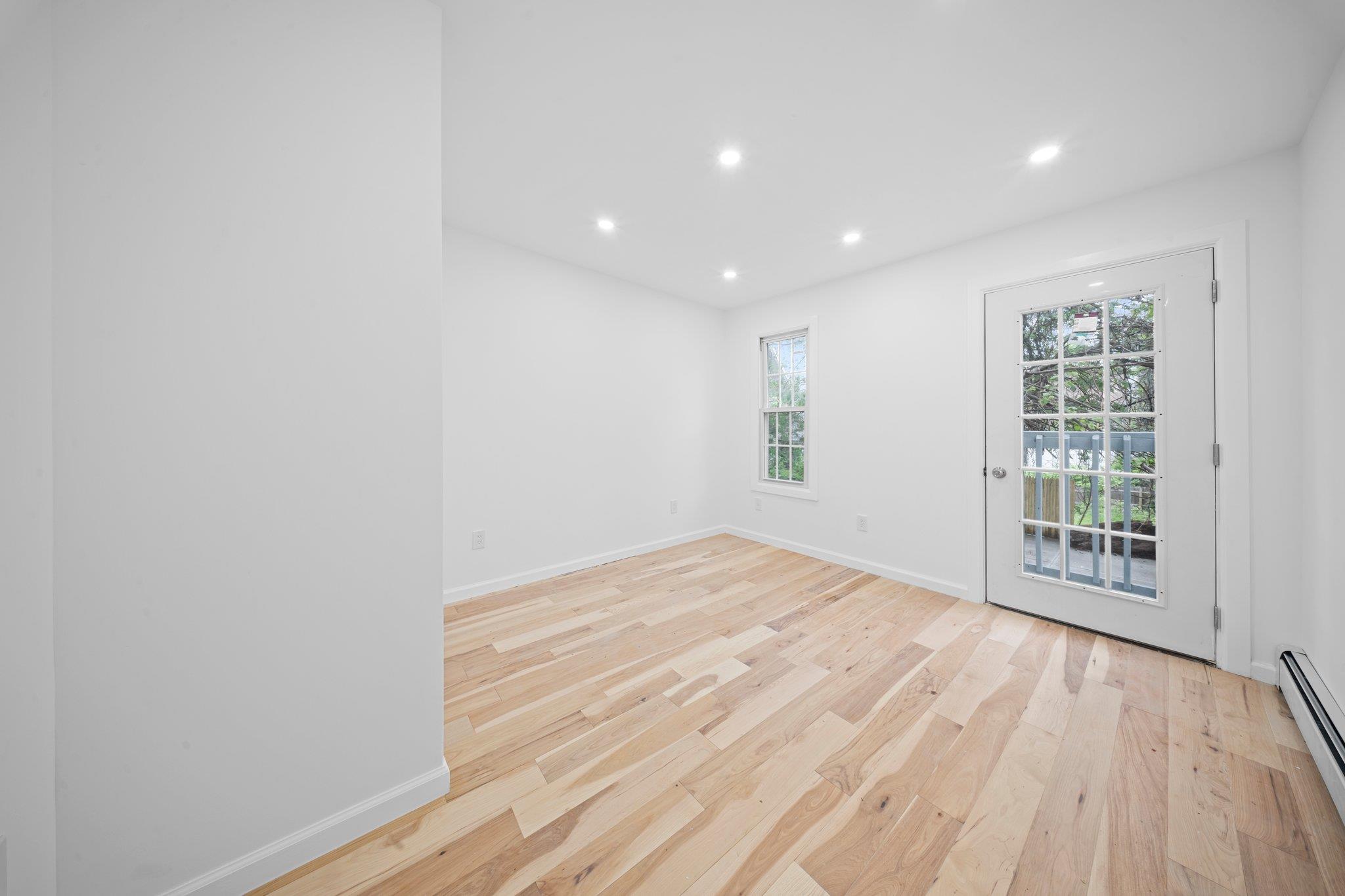 #10 photo, 3763 Barnes Avenue, Bronx , NY 10467