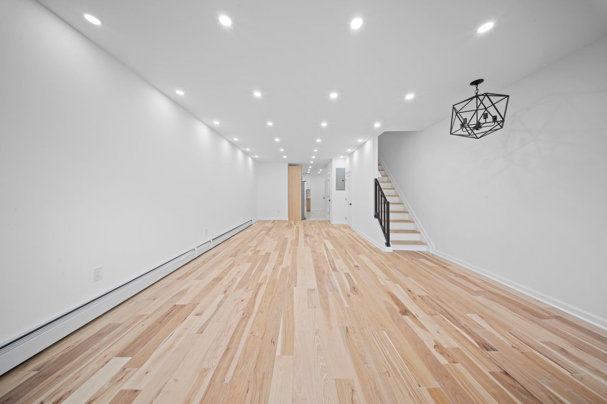 #14 photo, 3763 Barnes Avenue, Bronx , NY 10467