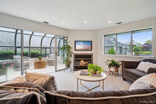 #13 photo, 106 E Midland Pond Court, サフォーク郡 Moriches , NY 11955