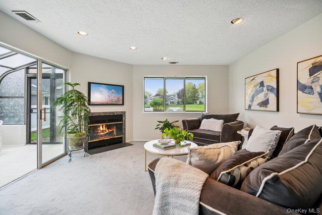 #14 photo, 106 E Midland Pond Court, サフォーク郡 Moriches , NY 11955