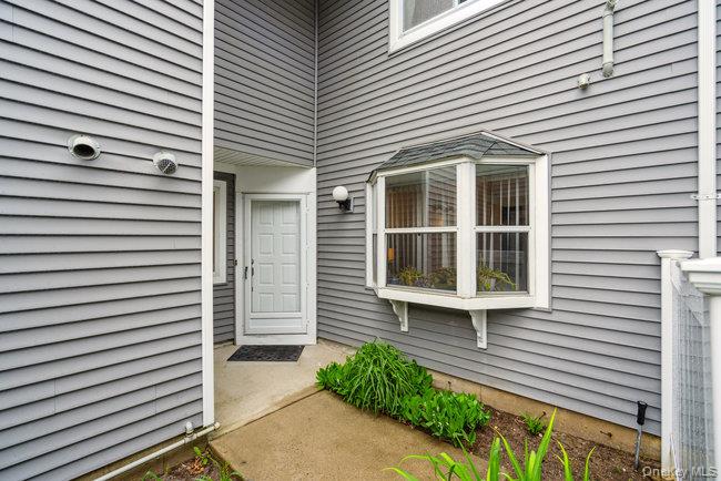 #3 photo, 106 E Midland Pond Court, サフォーク郡 Moriches , NY 11955