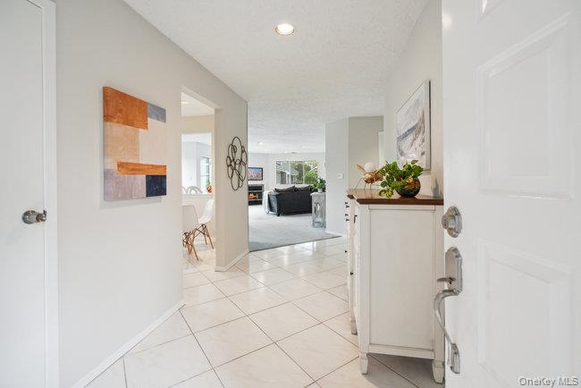 #4 photo, 106 E Midland Pond Court, サフォーク郡 Moriches , NY 11955