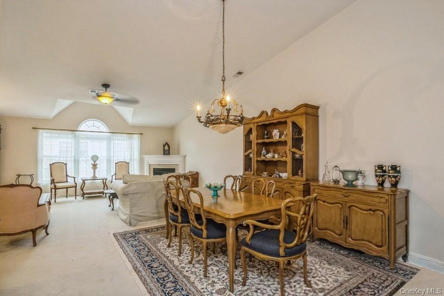 #10 photo, 156 Christine Drive, サフォーク郡 Dix Hills , NY 11746