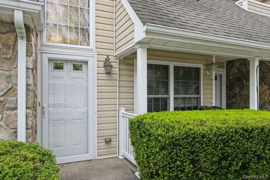 #3 photo, 156 Christine Drive, サフォーク郡 Dix Hills , NY 11746