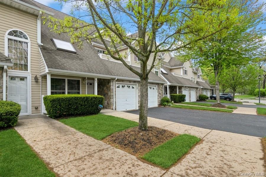 #4 photo, 156 Christine Drive, サフォーク郡 Dix Hills , NY 11746