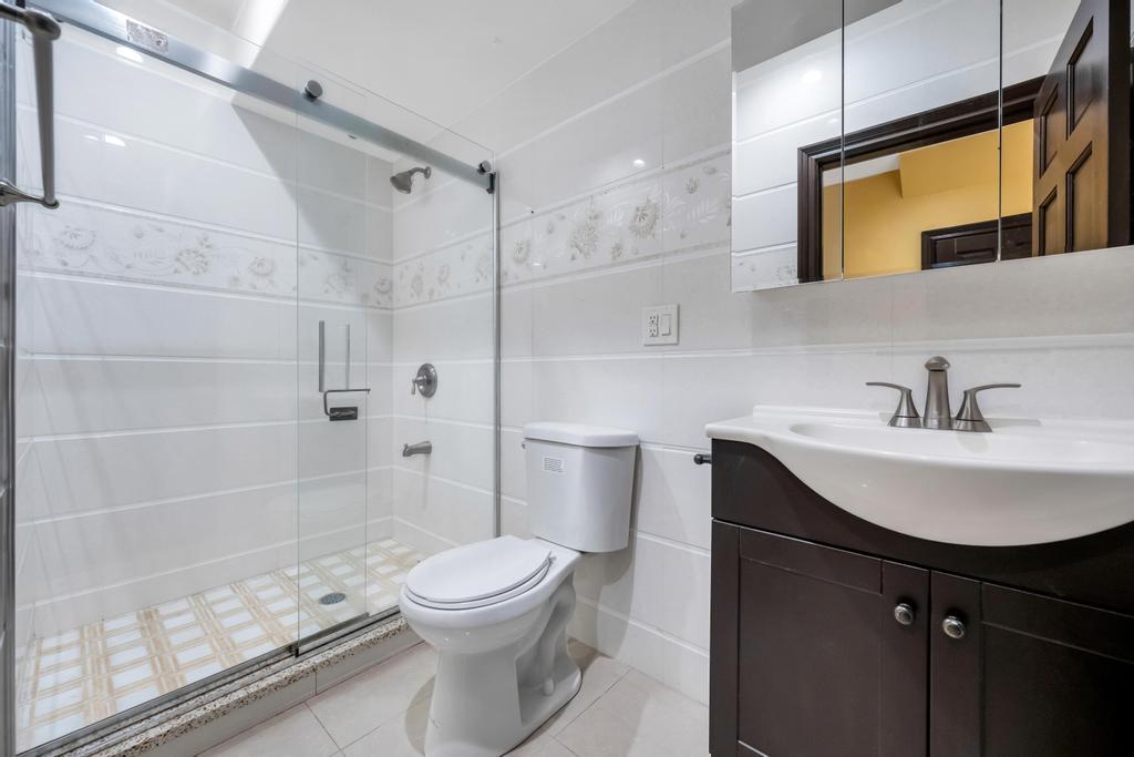 #18 photo, 12114 149th Avenue, クイーンズ区 South Ozone Park , NY 11420