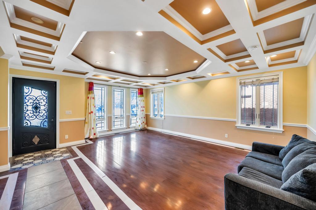 #6 photo, 12114 149th Avenue, クイーンズ区 South Ozone Park , NY 11420