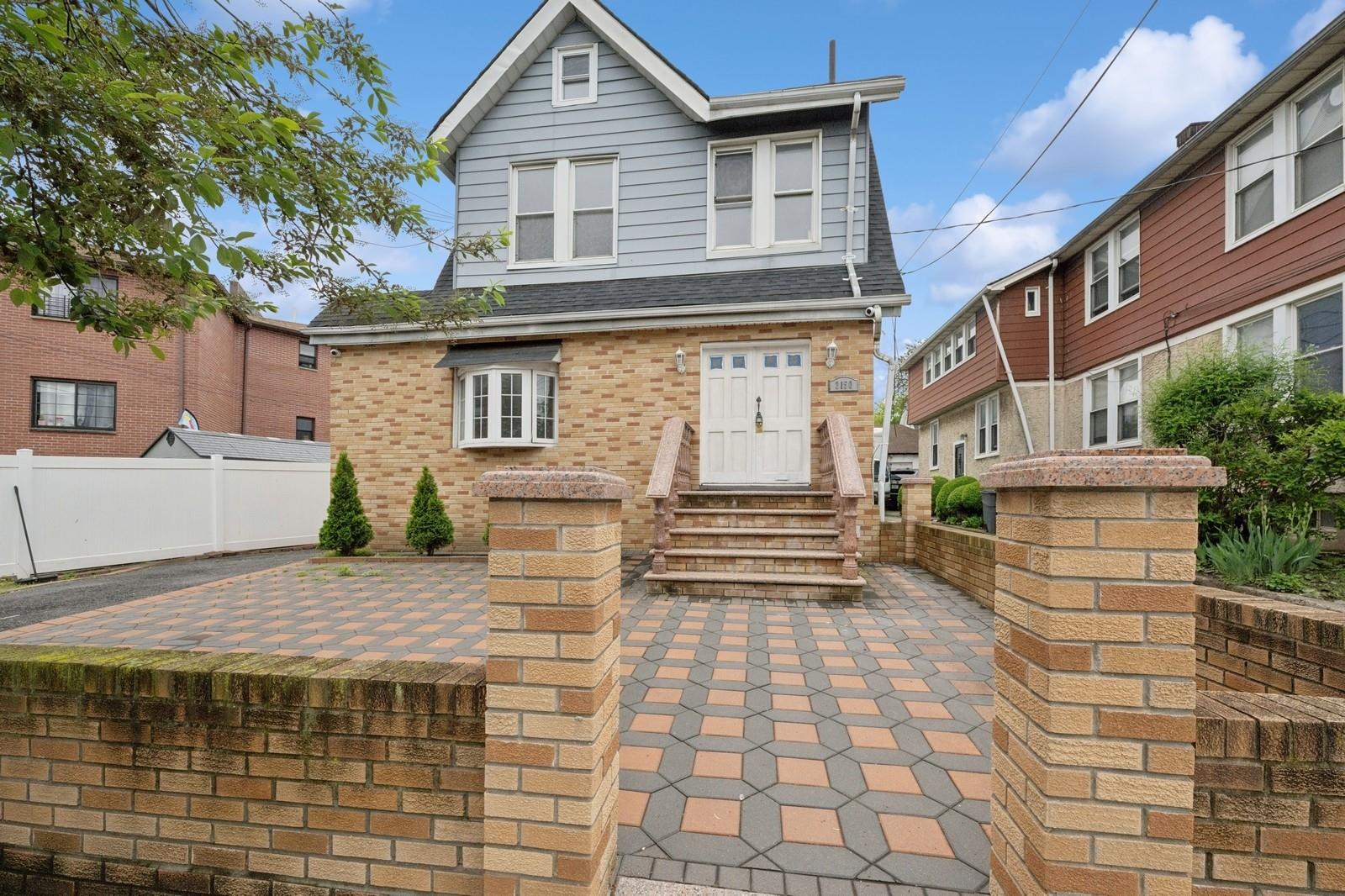 #1 photo, 31-50 Buell, East Elmhurst , NY 11369