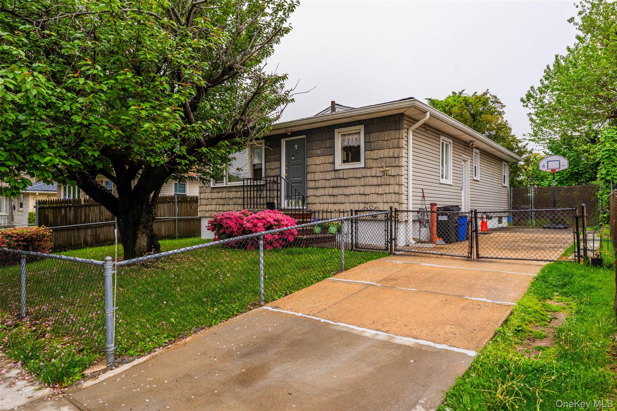 #1 photo, 238 Van Buren Street, Staten Island , NY 10301