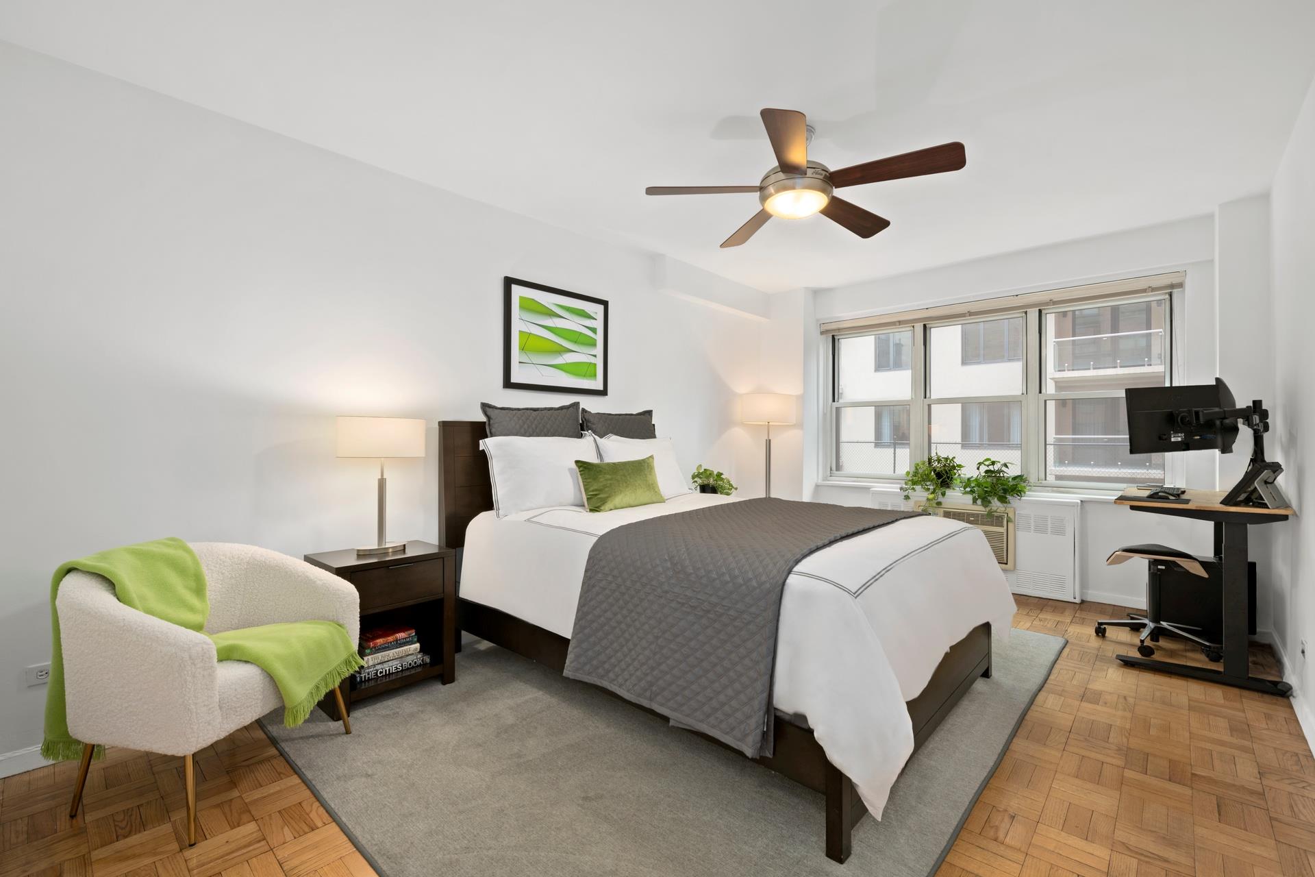 #5 photo, 251 E 51ST Street, マンハッタン Turtle Bay , NY 10022