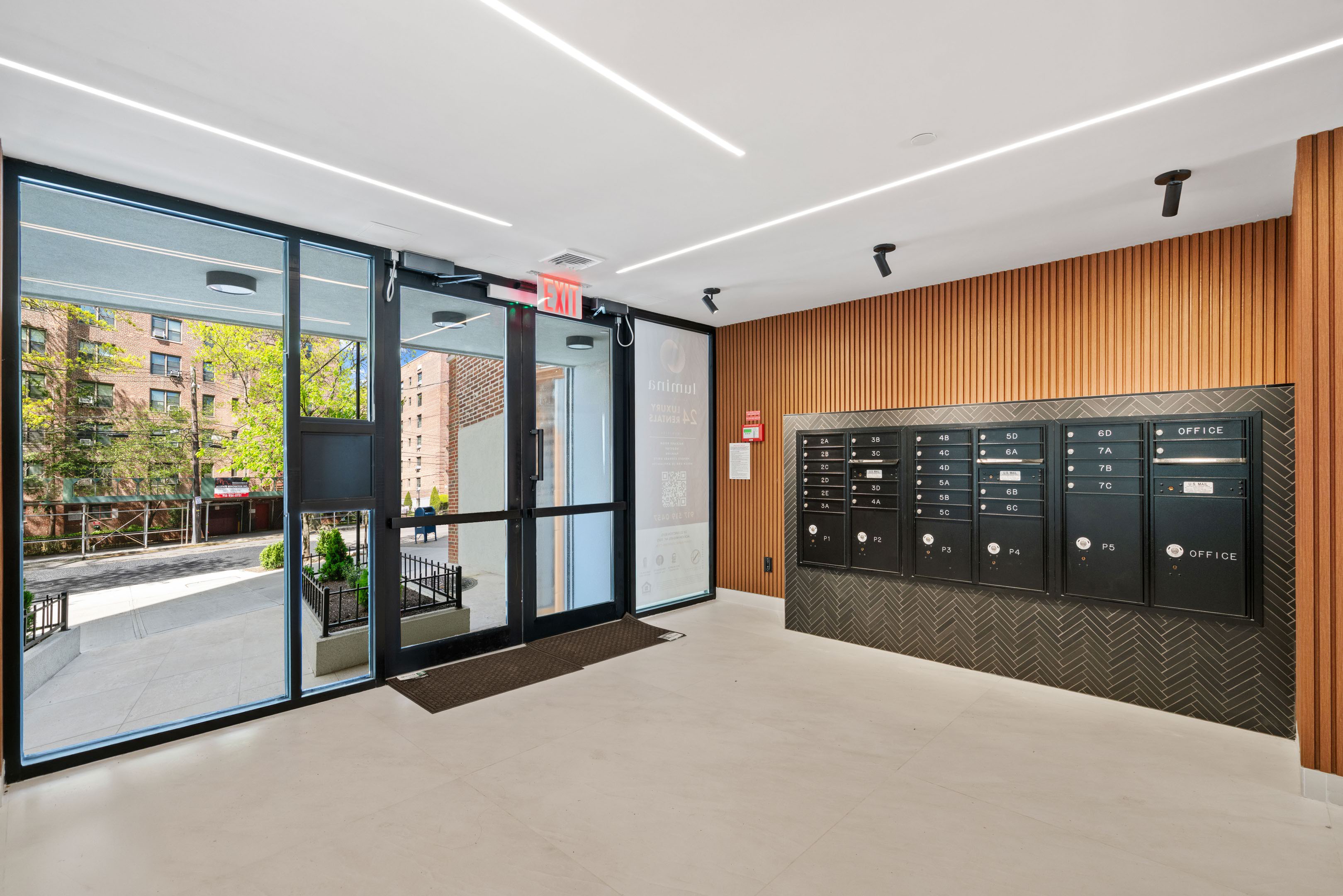 #16 photo, North Corona, クイーンズ区 North Corona , NY 11372