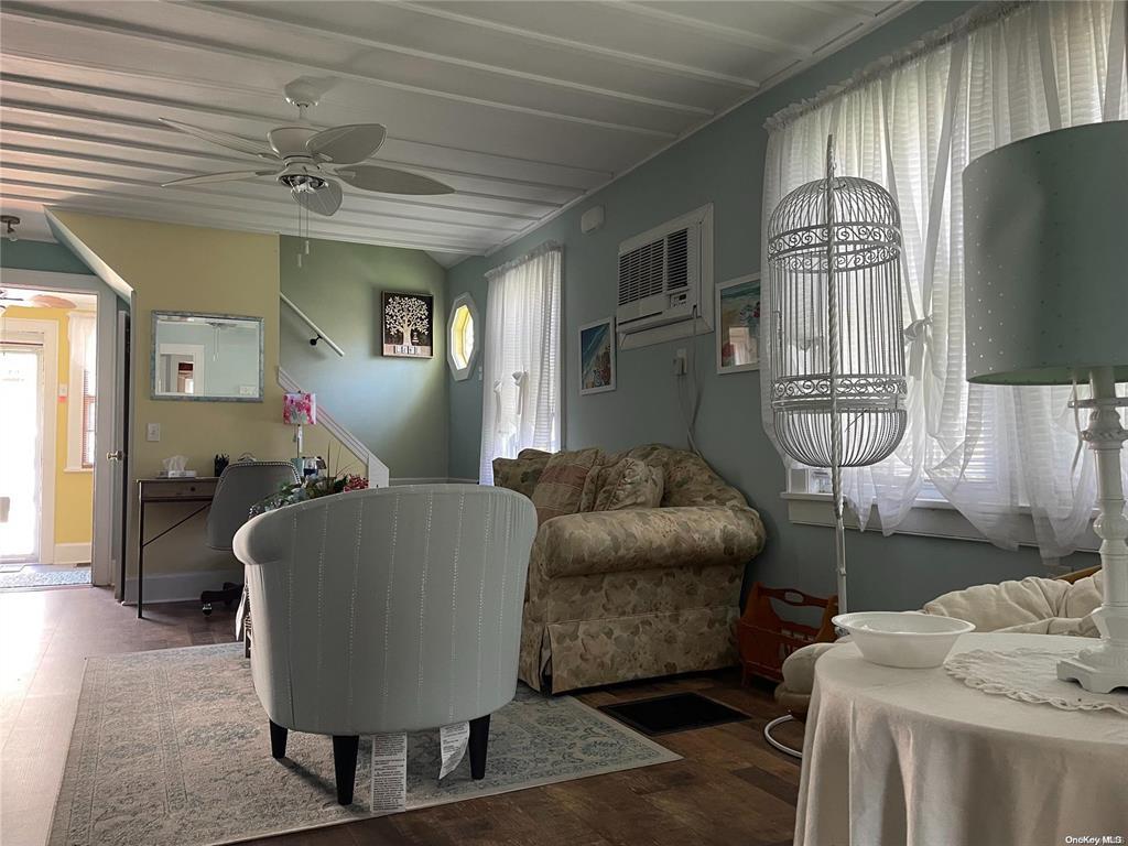 #15 photo, 32 Neptune Road, サフォーク郡 Rocky Point , NY 11778