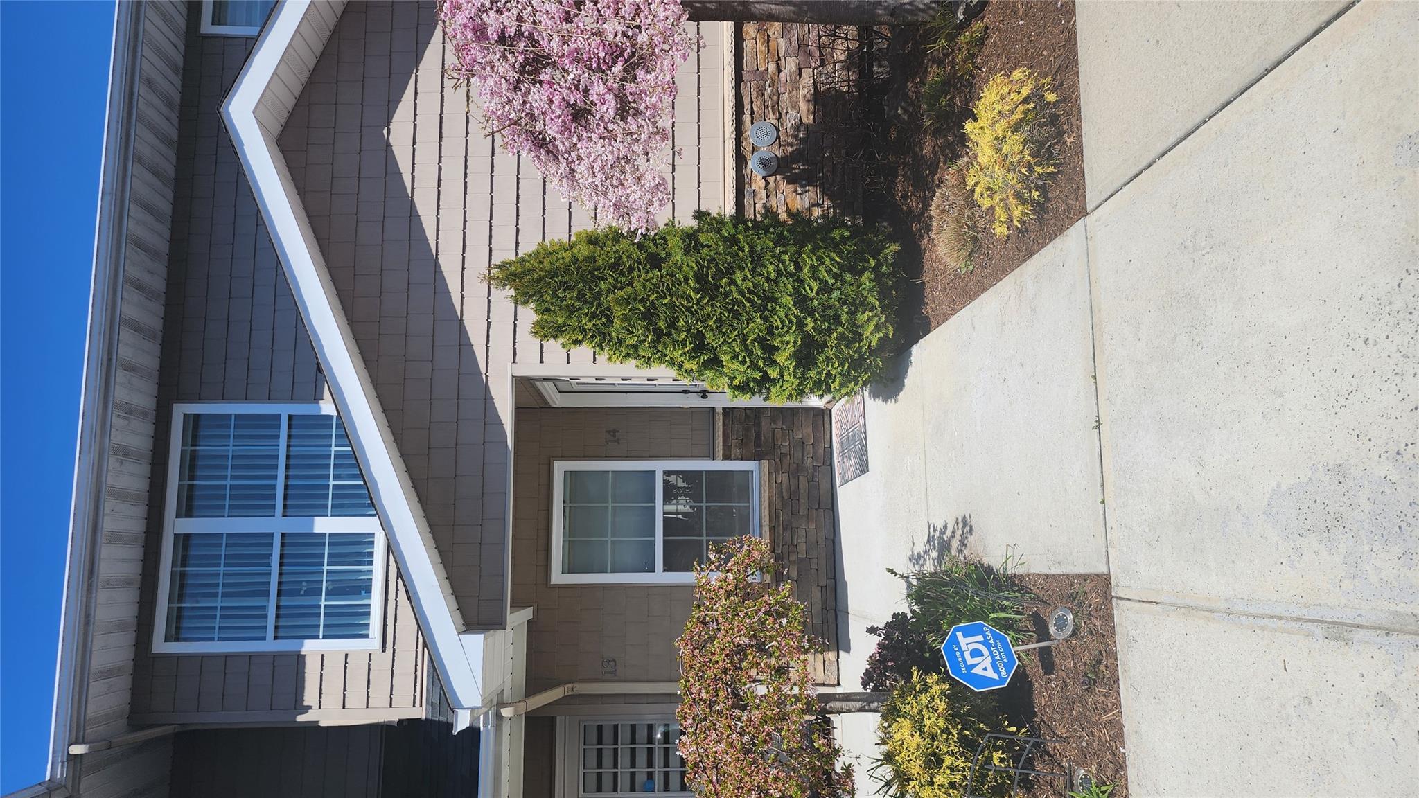 #2 photo, 723 Carman Avenue, ناسو Westbury , NY 11590