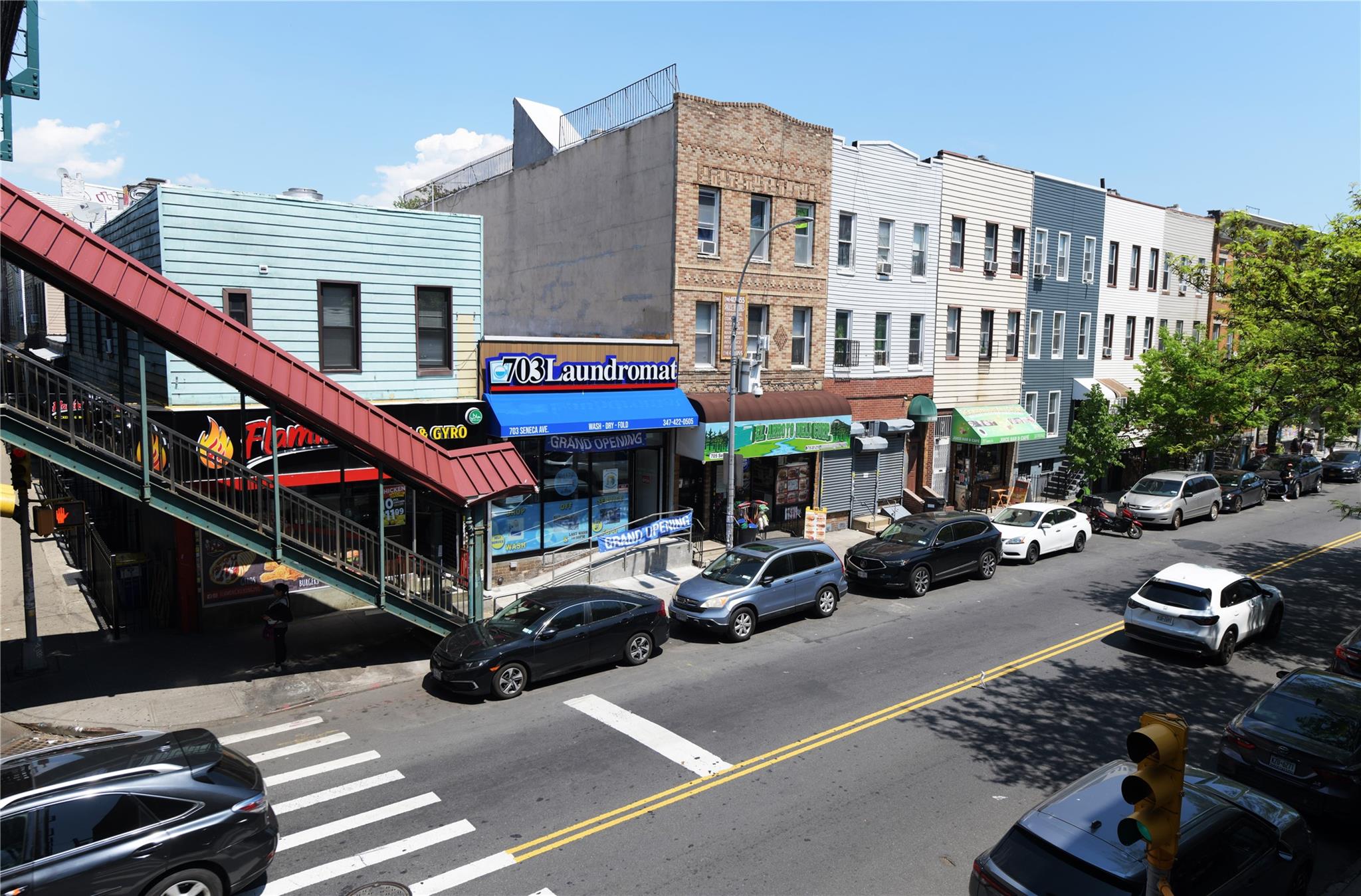 #2 photo, 703 Seneca Avenue, クイーンズ区 Ridgewood , NY 11385