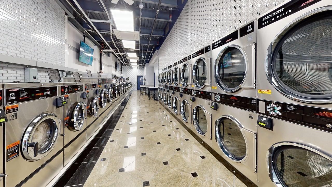 #5 photo, 703 Seneca Avenue, クイーンズ区 Ridgewood , NY 11385