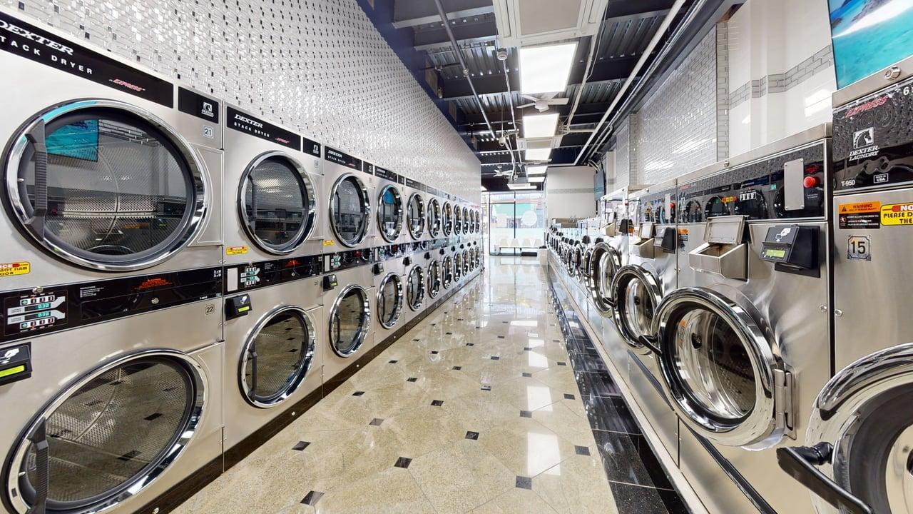 #6 photo, 703 Seneca Avenue, クイーンズ区 Ridgewood , NY 11385