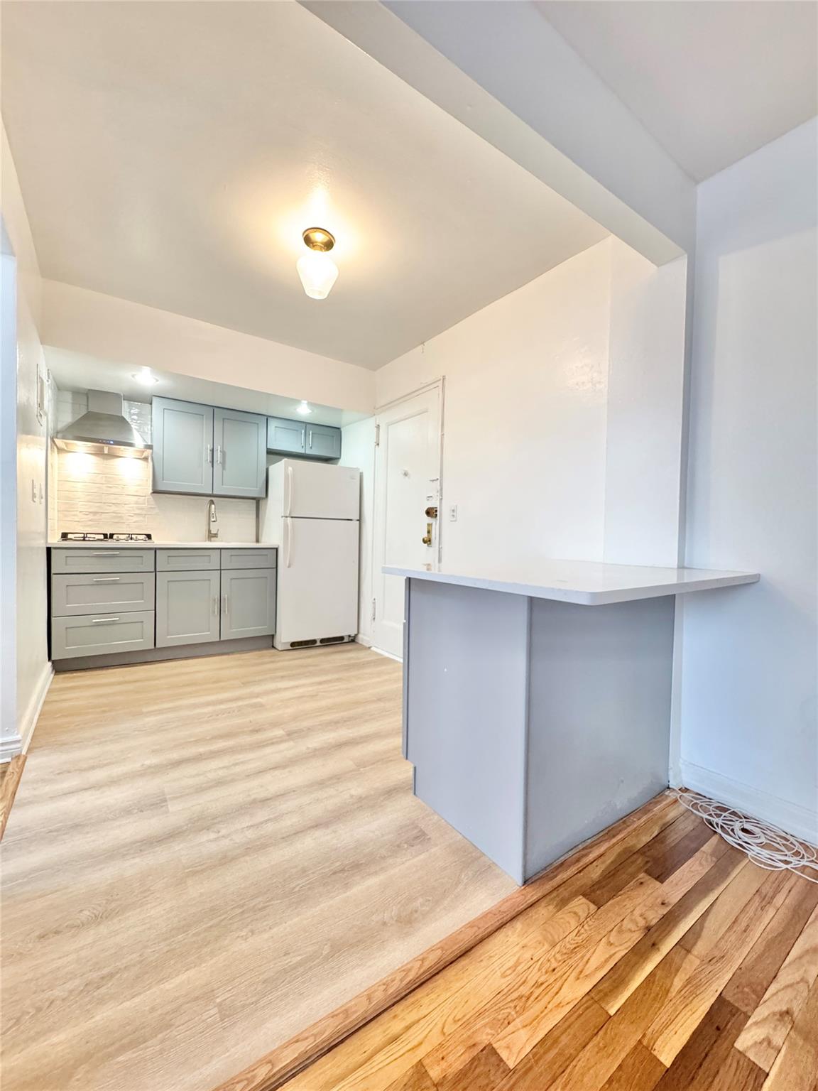 #3 photo, 84-19 51st Avenue, クイーンズ区 Elmhurst , NY 11373