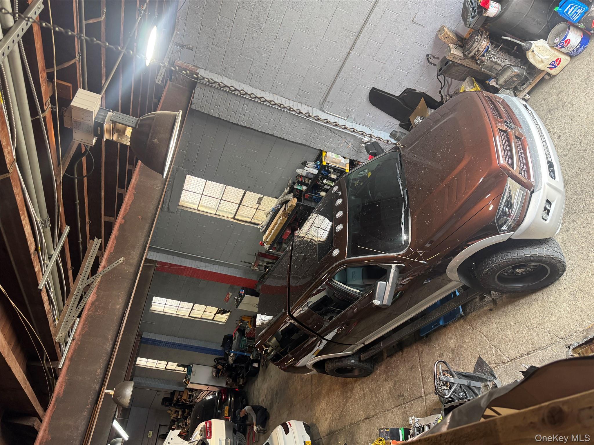 #12 photo, 6 Midland Avenue, Hicksville , NY 11801