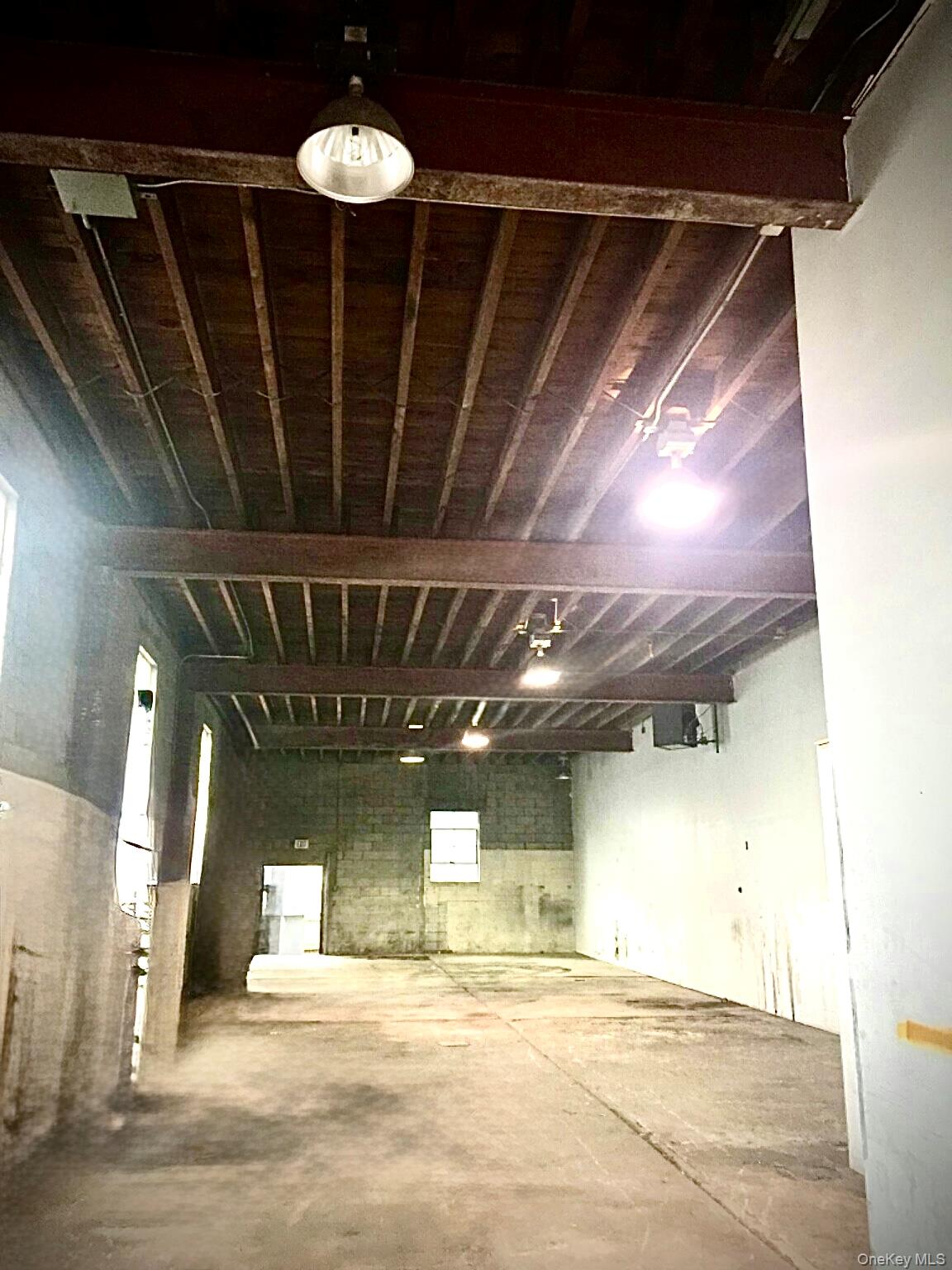 #8 photo, 6 Midland Avenue, Hicksville , NY 11801