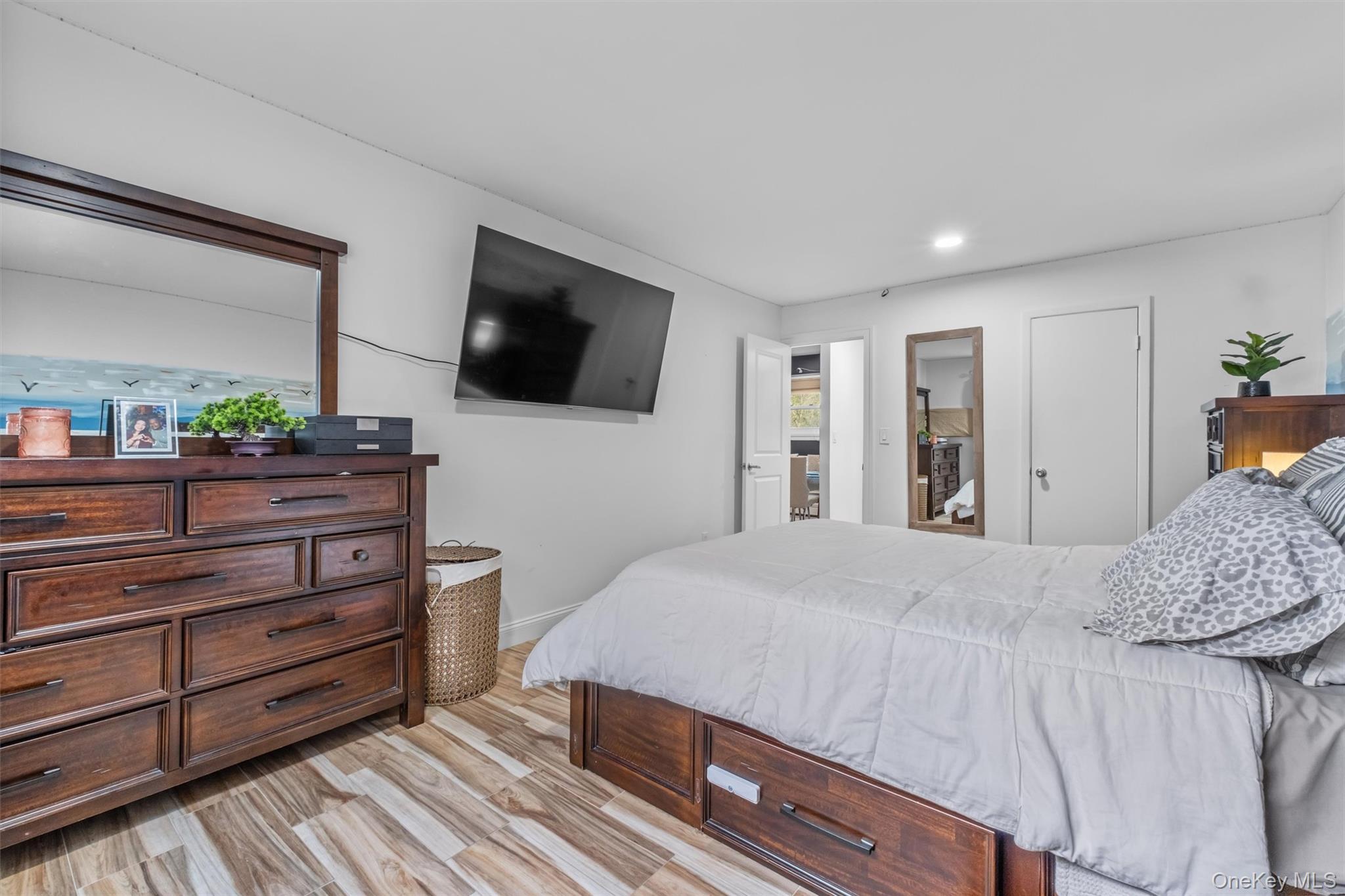 #15 photo, 1548 Route 9, Wappingers Falls , NY 12590