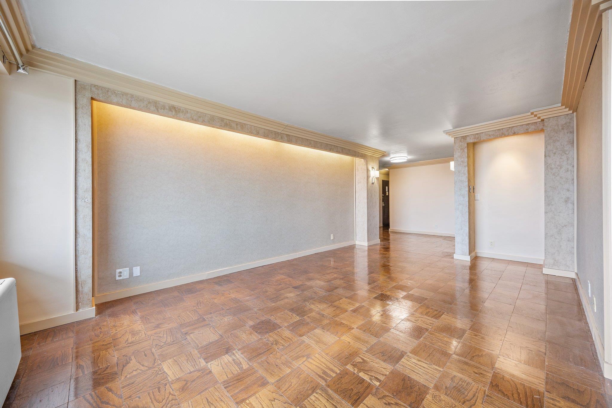 #18 photo, 1020 Grand Concourse, 布朗士 Bronx , NY 10451