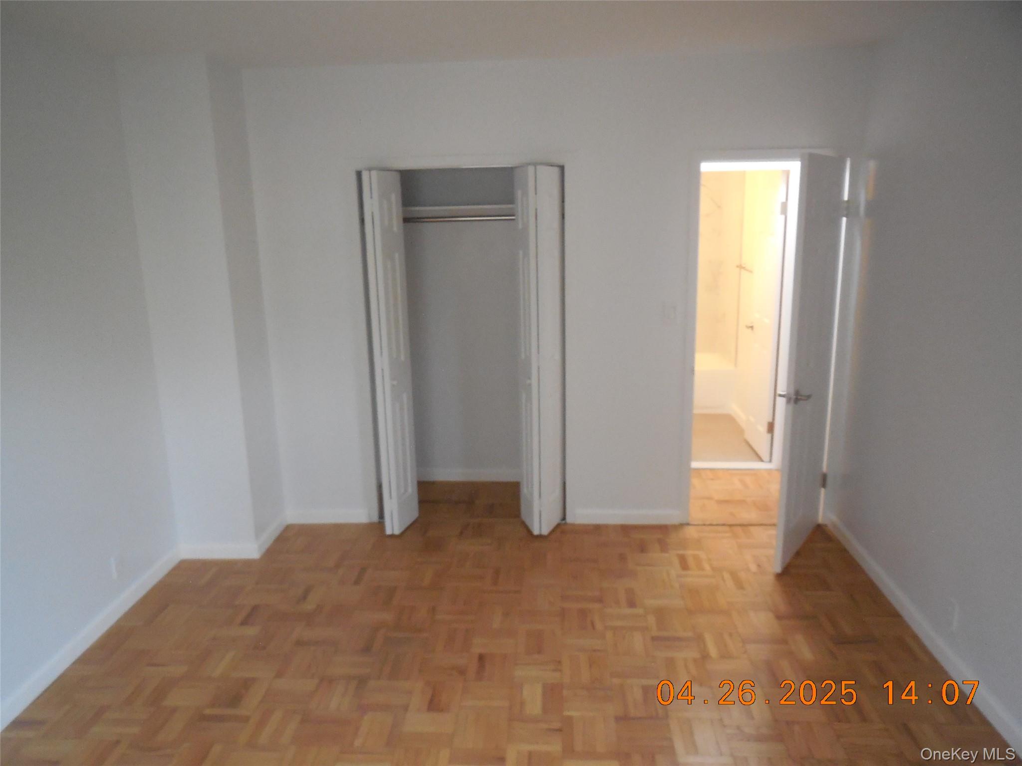 #10 photo, 4 Fordham Hill Oval, ブロンクス区 Bronx , NY 10468