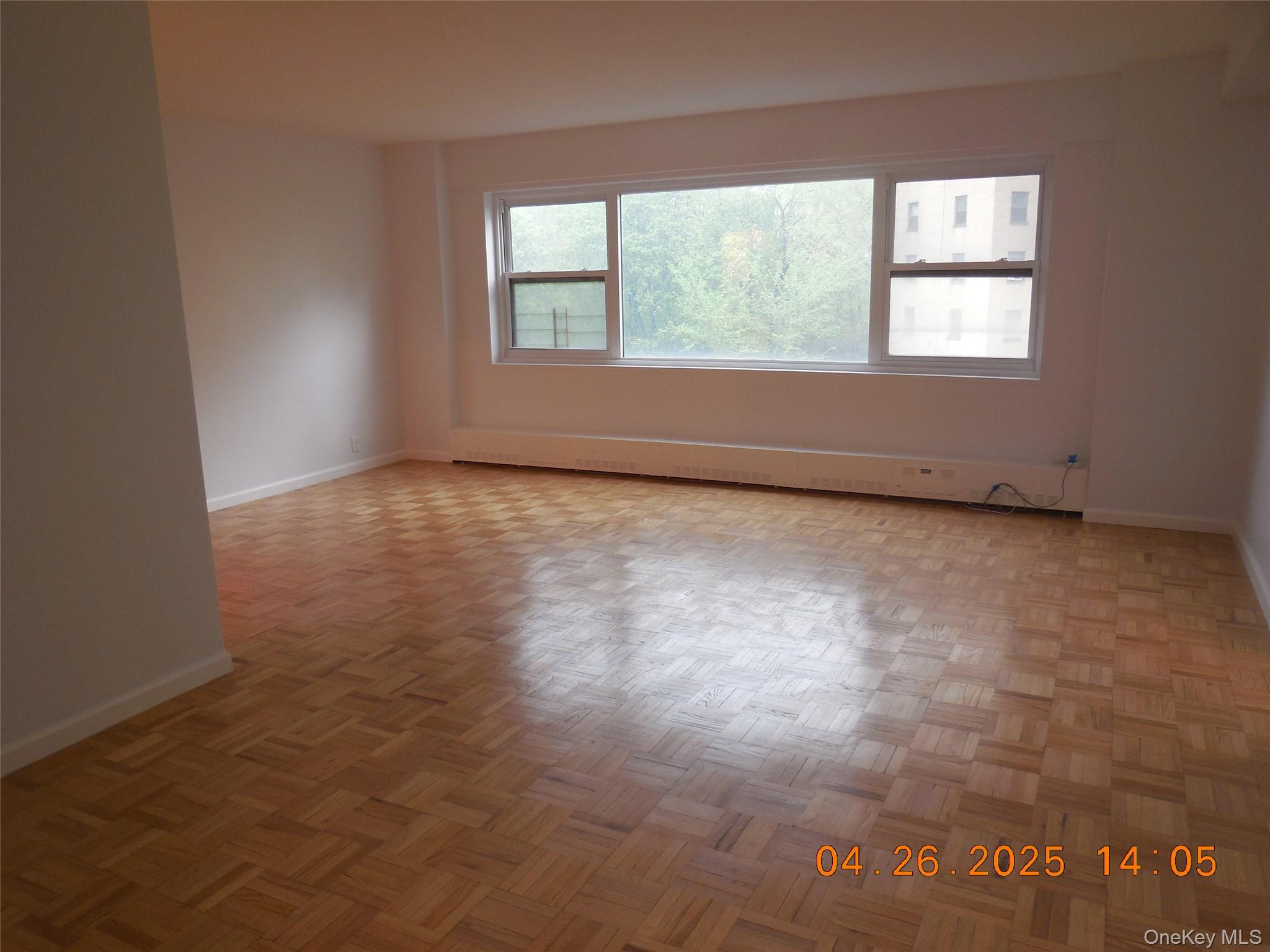 #5 photo, 4 Fordham Hill Oval, ブロンクス区 Bronx , NY 10468