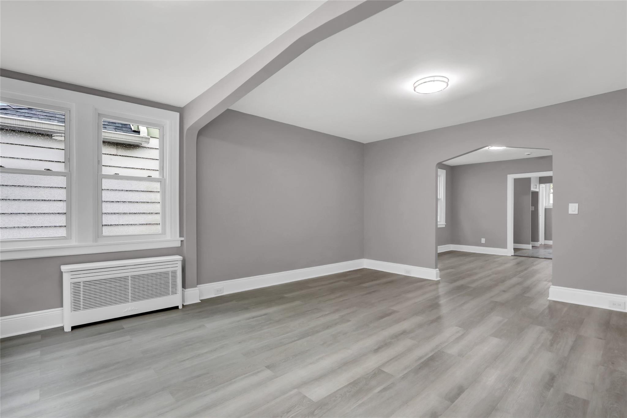 #2 photo, 62-22 80th Road, クイーンズ区 Glendale , NY 11385