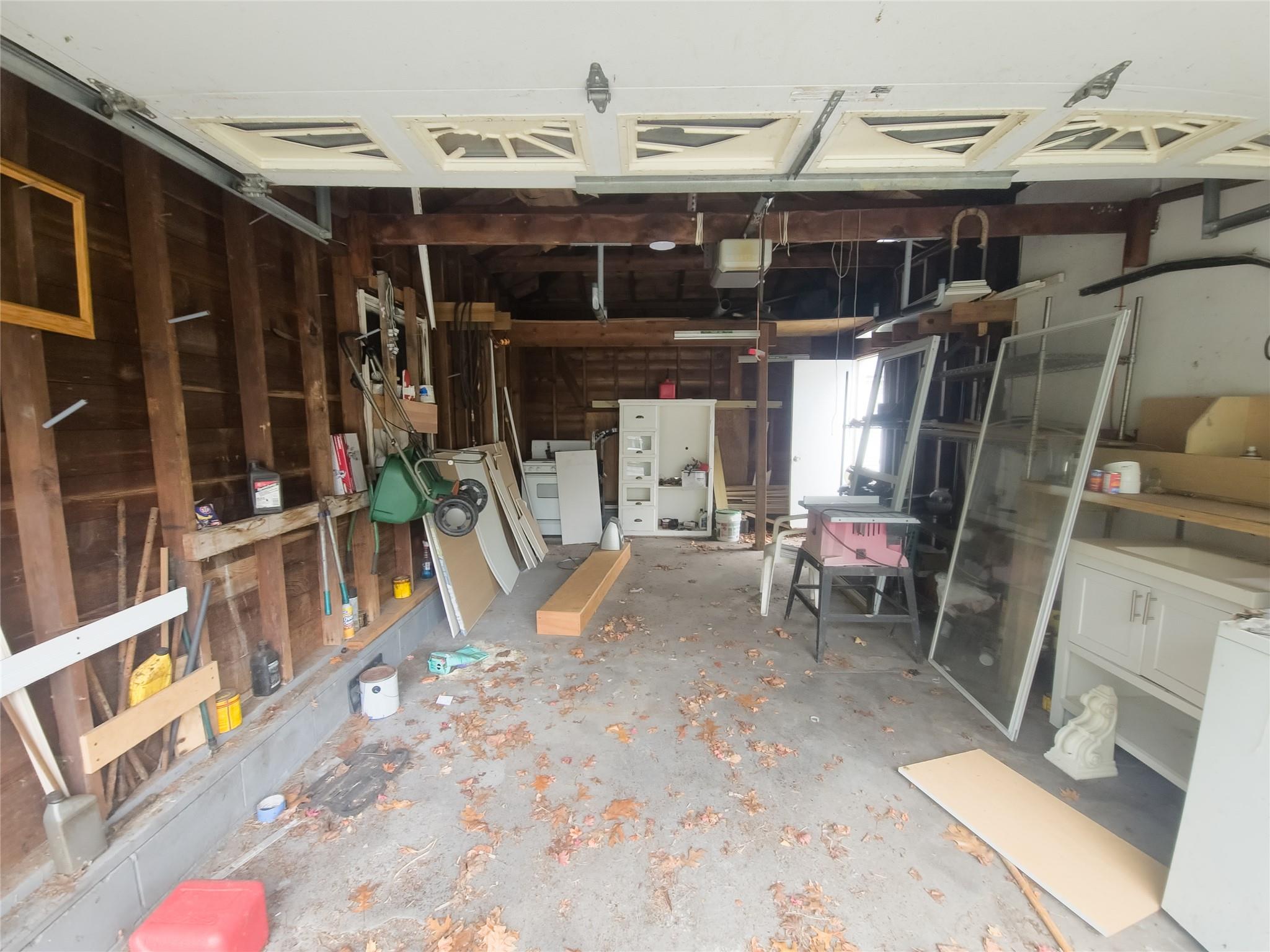 #14 photo, 135 Mayfield Drive, サフォーク郡 Mastic Beach , NY 11951