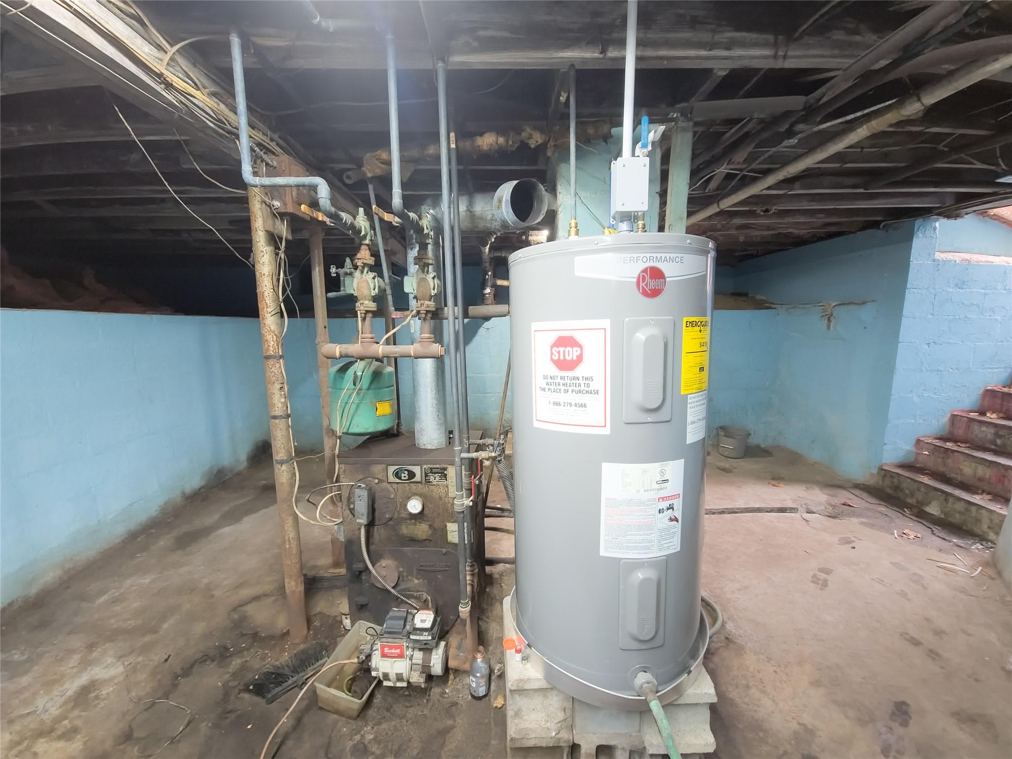 #16 photo, 135 Mayfield Drive, サフォーク郡 Mastic Beach , NY 11951