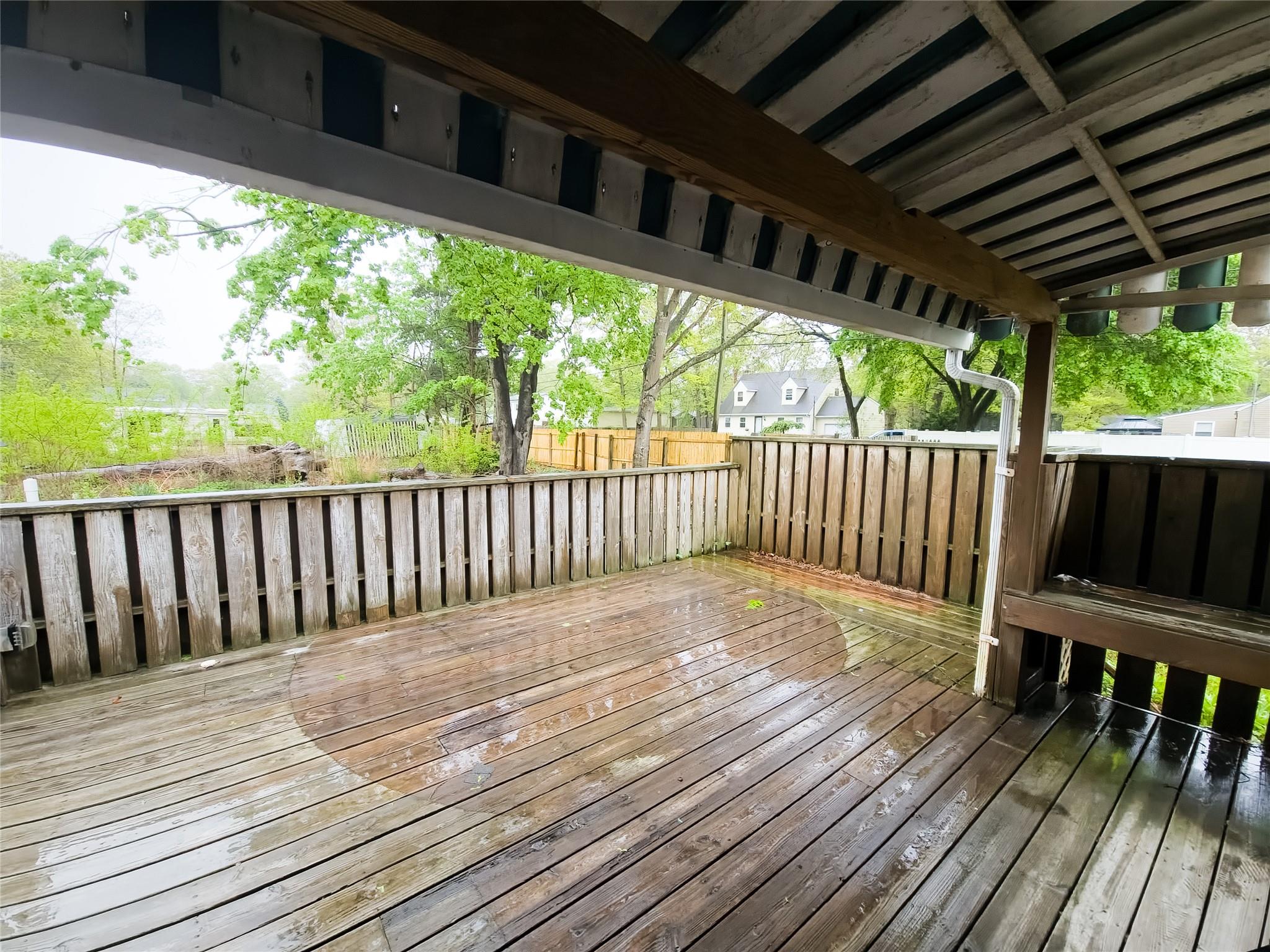 #19 photo, 135 Mayfield Drive, サフォーク郡 Mastic Beach , NY 11951