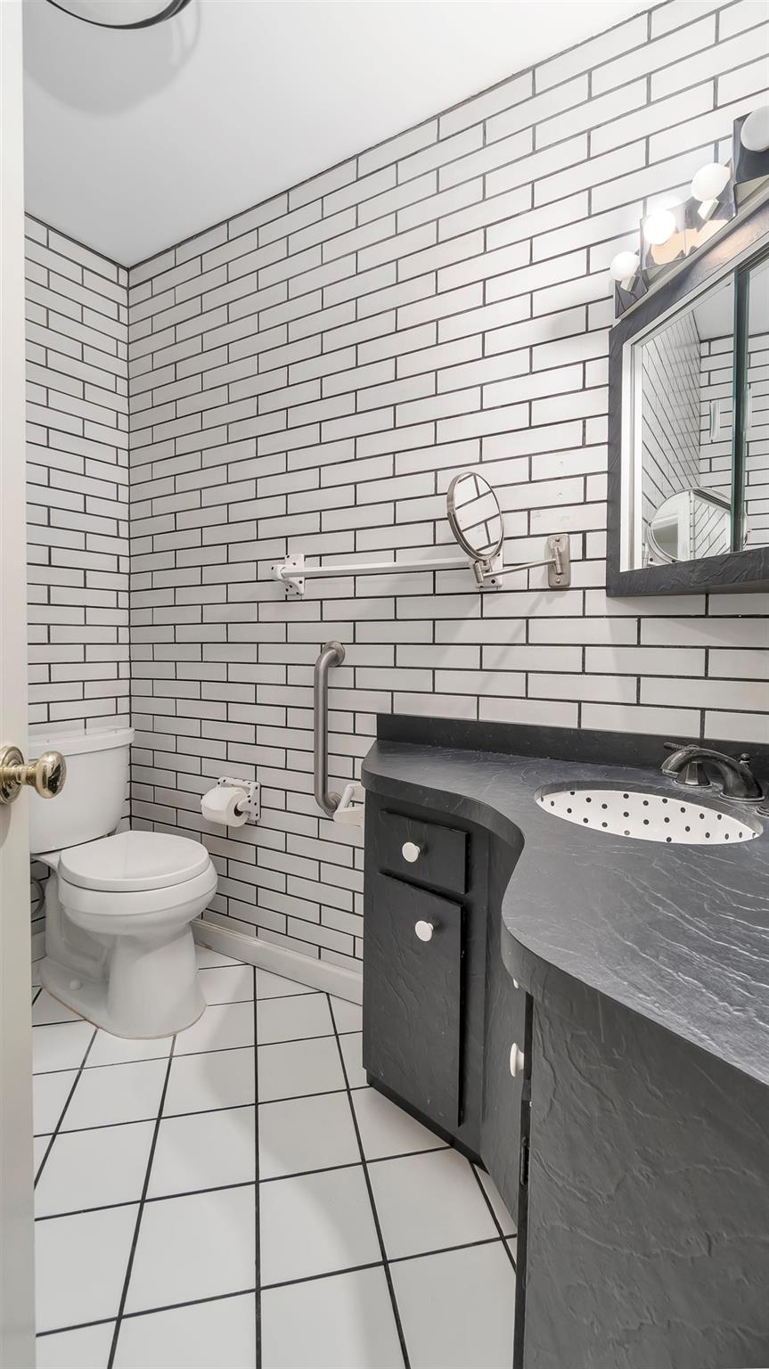 #14 photo, 17 Hilltop Drive, ナッソー郡 Great Neck , NY 11021