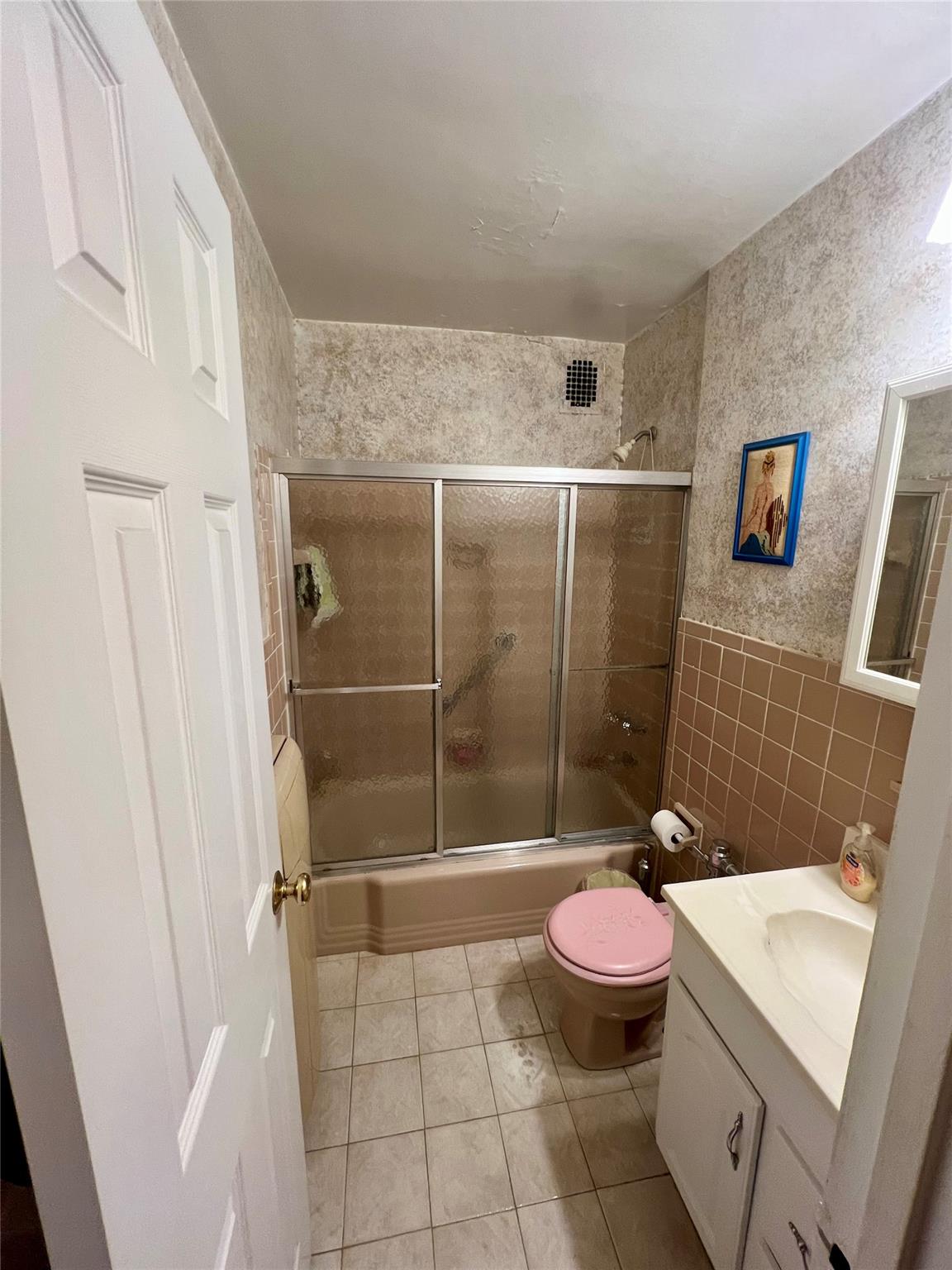 #11 photo, 86-10 151 Avenue, Howard Beach , NY 11414