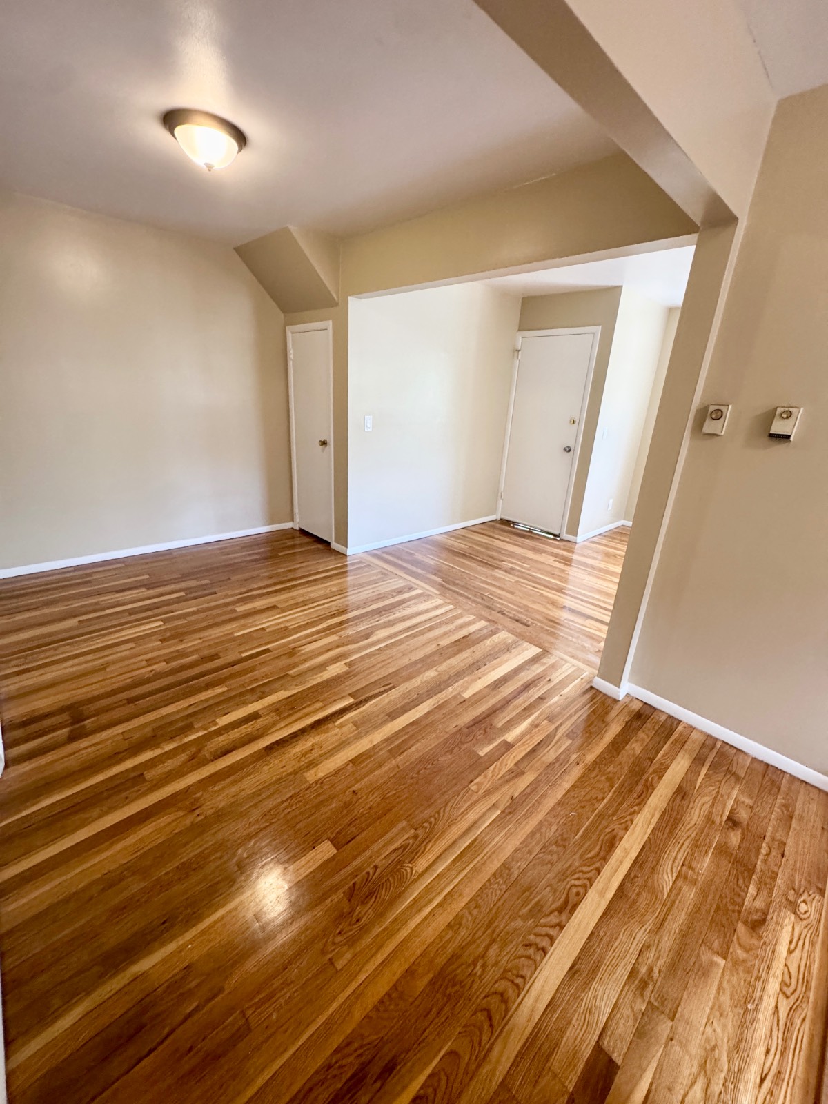 #4 photo, 1923 SOUTH RAILROAD, スタテンアイランド Staten Island , NY 10306