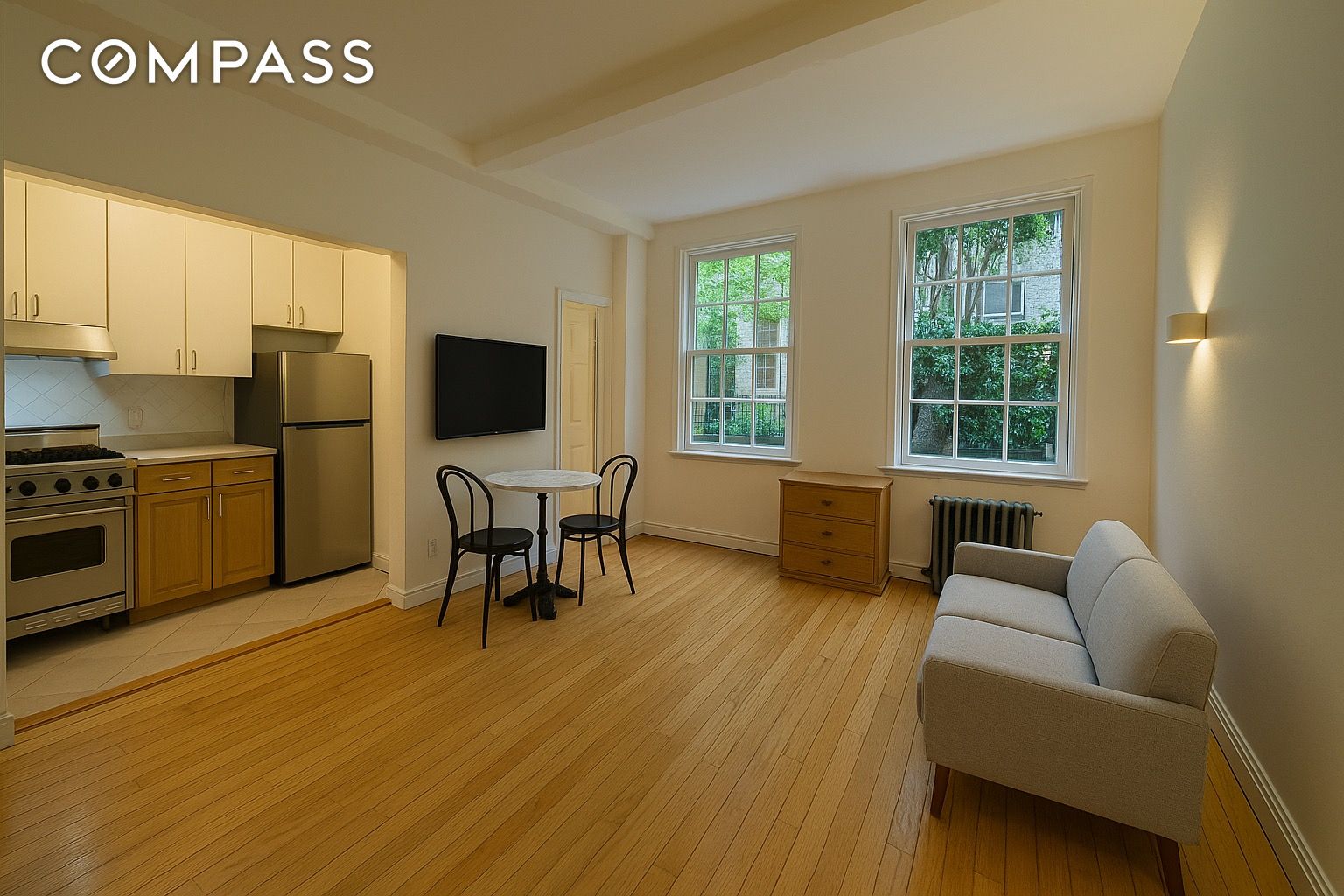 #1 photo, 61 W 9th Street, Greenwich Village , NY 10011