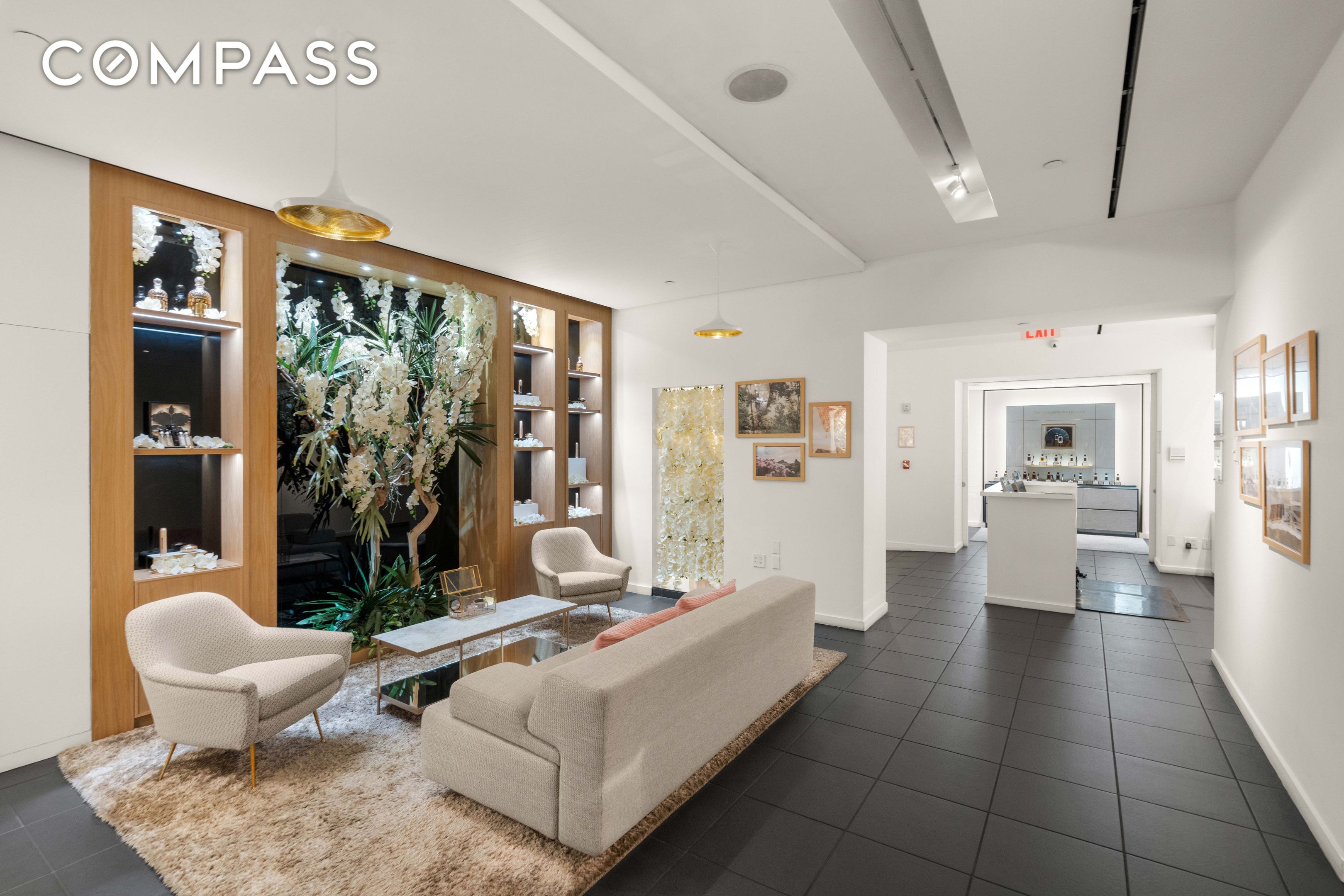 #13 photo, 1 Central Park S, マンハッタン Central Park South , NY 10019