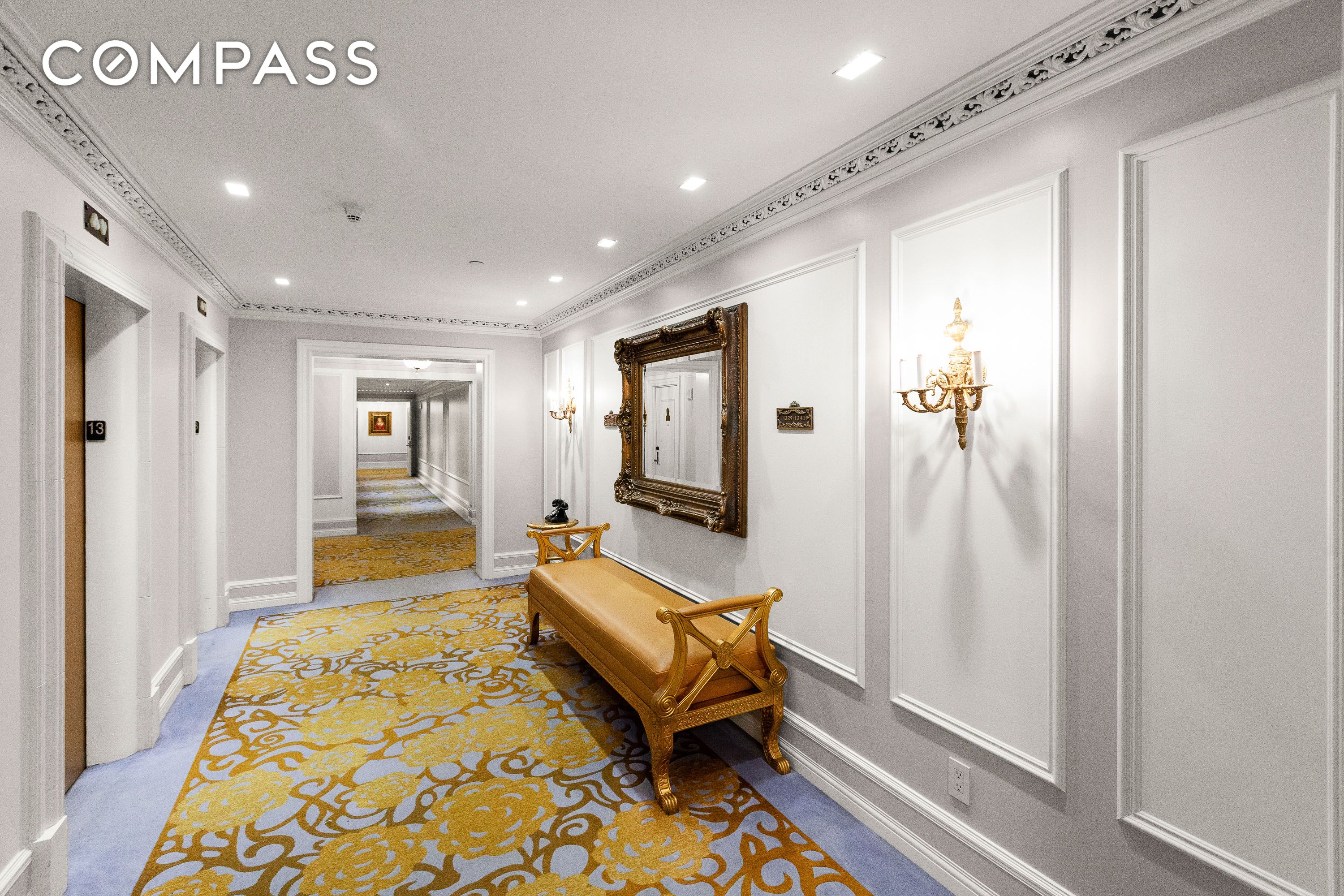 #6 photo, 1 Central Park S, マンハッタン Central Park South , NY 10019