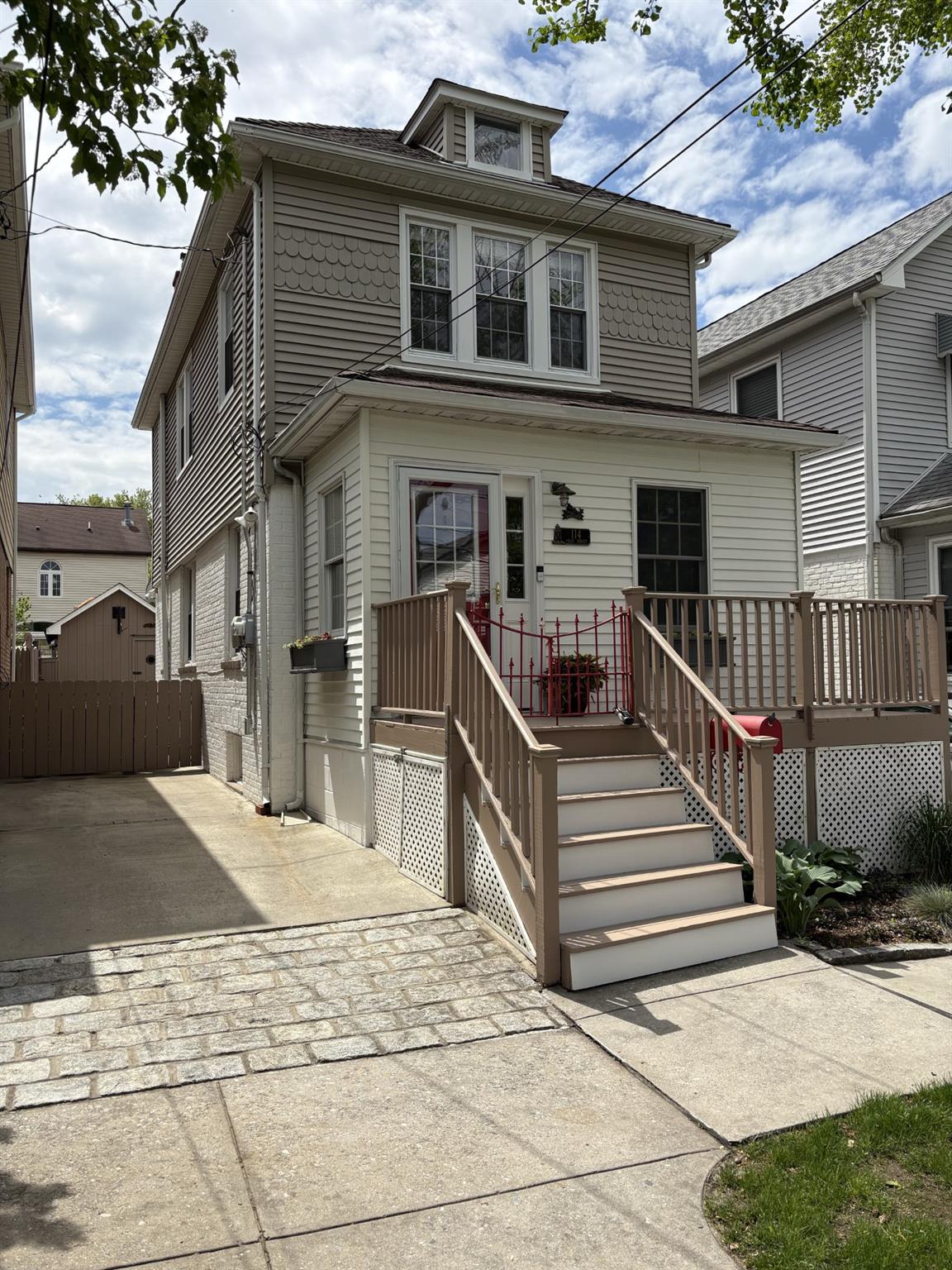 #1 photo, 114 Pilot Street, Bronx , NY 10464