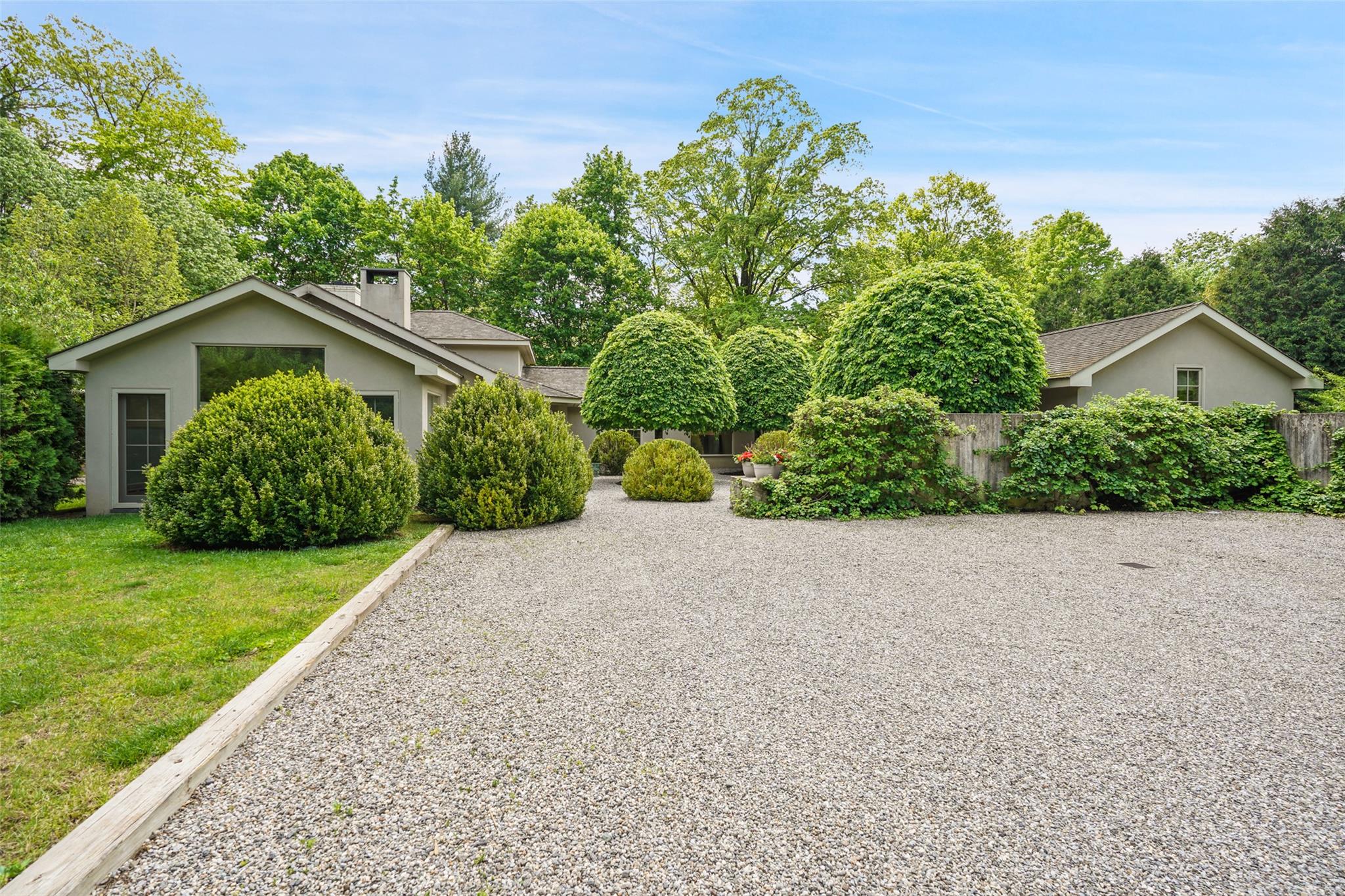 #1 photo, 432 Cantitoe Street, Bedford , NY 10506