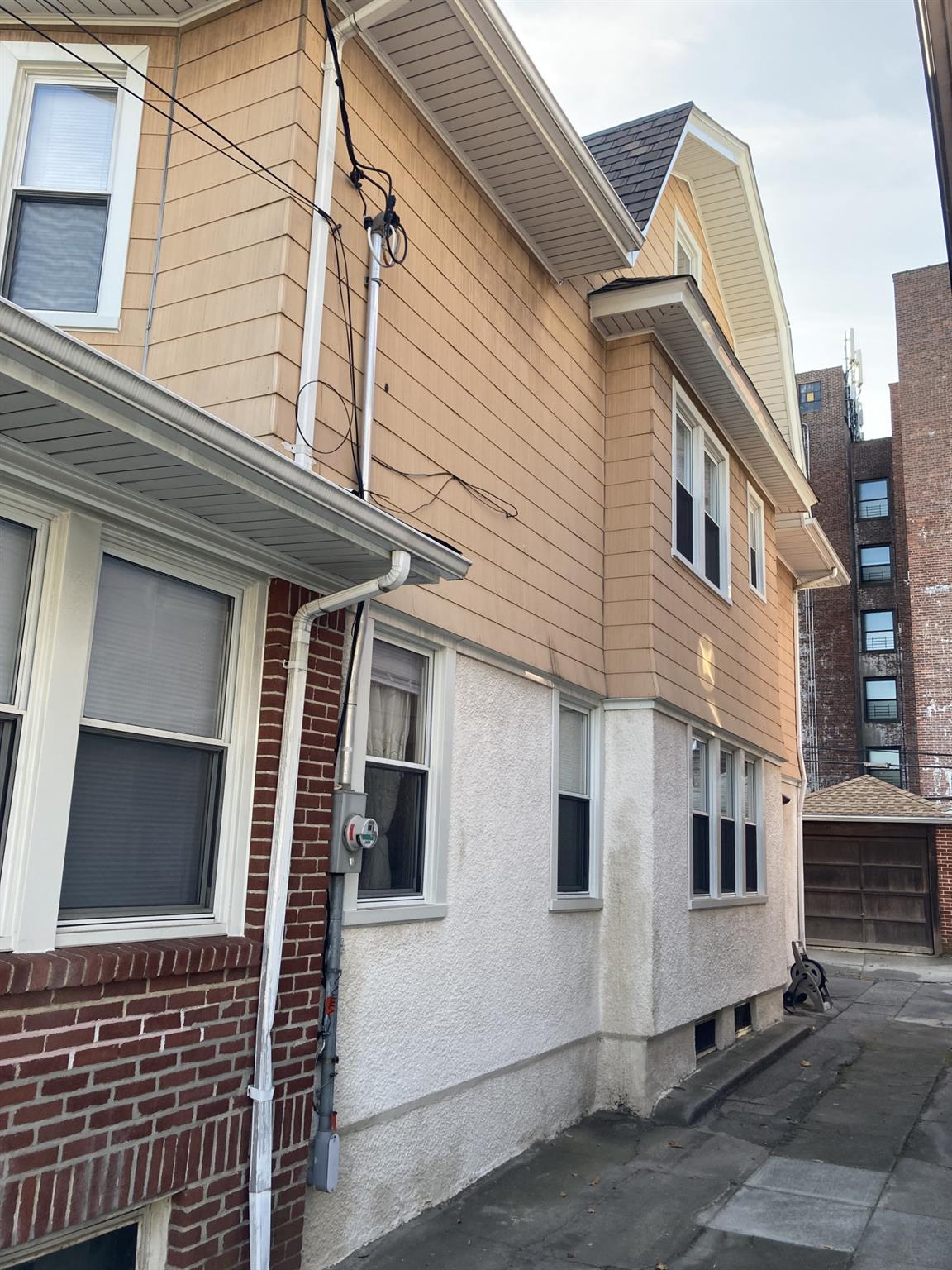 #4 photo, 2028 E 21st Street, ブルックリン区 Brooklyn , NY 11229