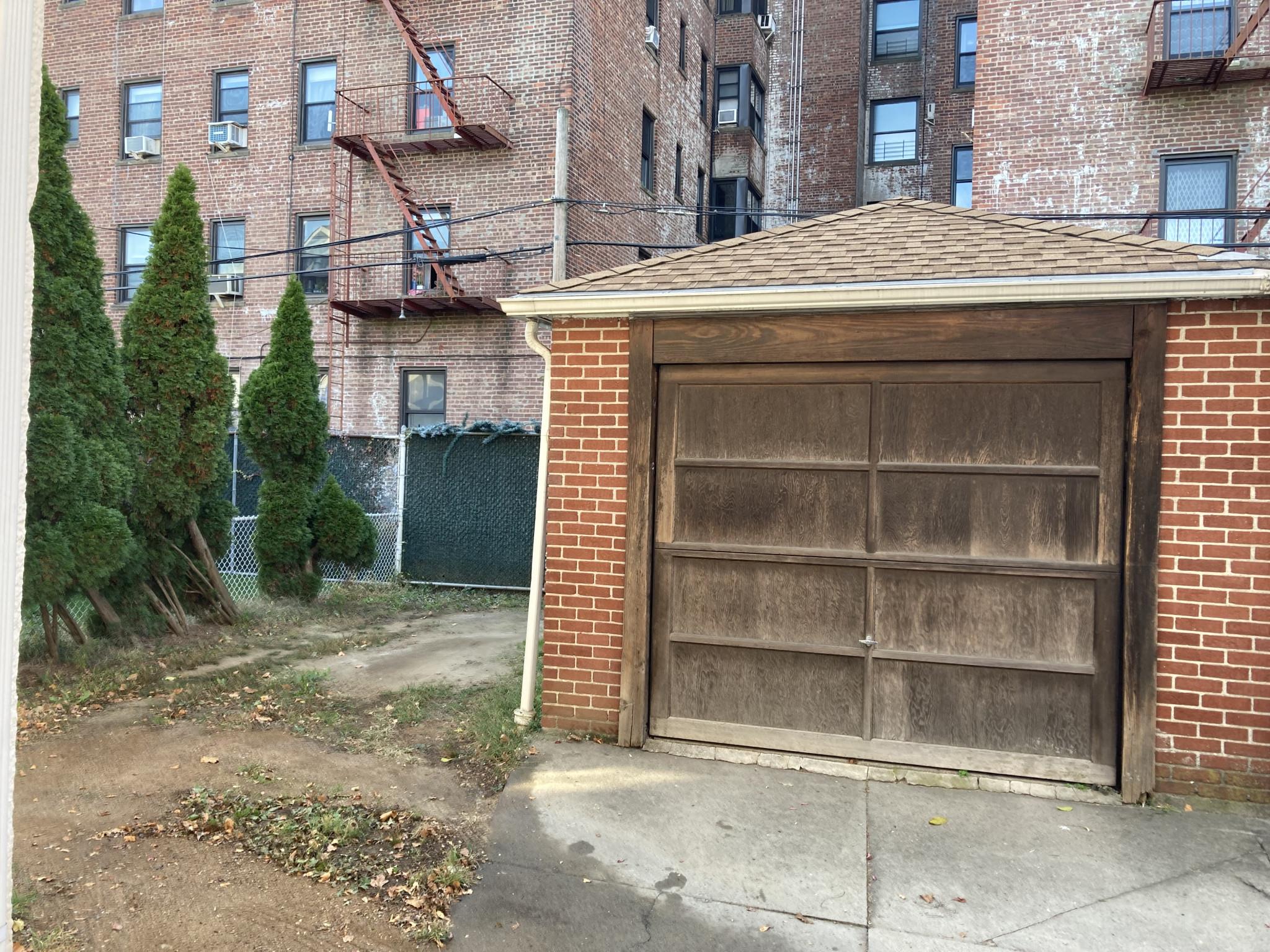 #6 photo, 2028 E 21st Street, ブルックリン区 Brooklyn , NY 11229