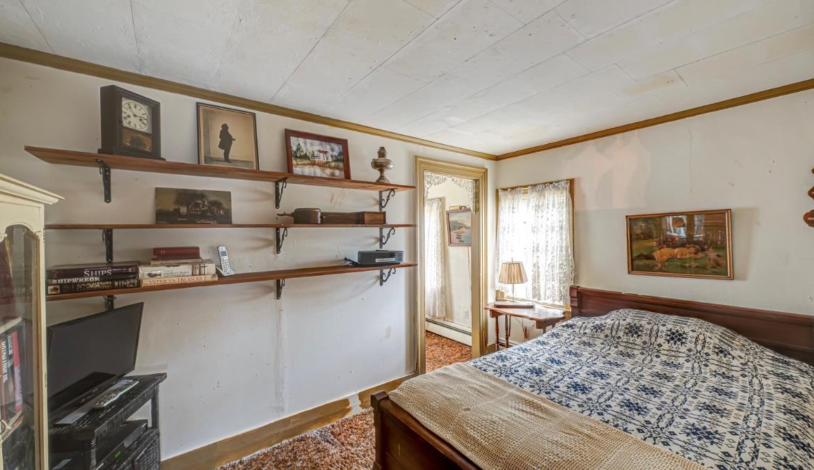 #15 photo, 110 E Broadway, سوفولك Port Jefferson , NY 11777