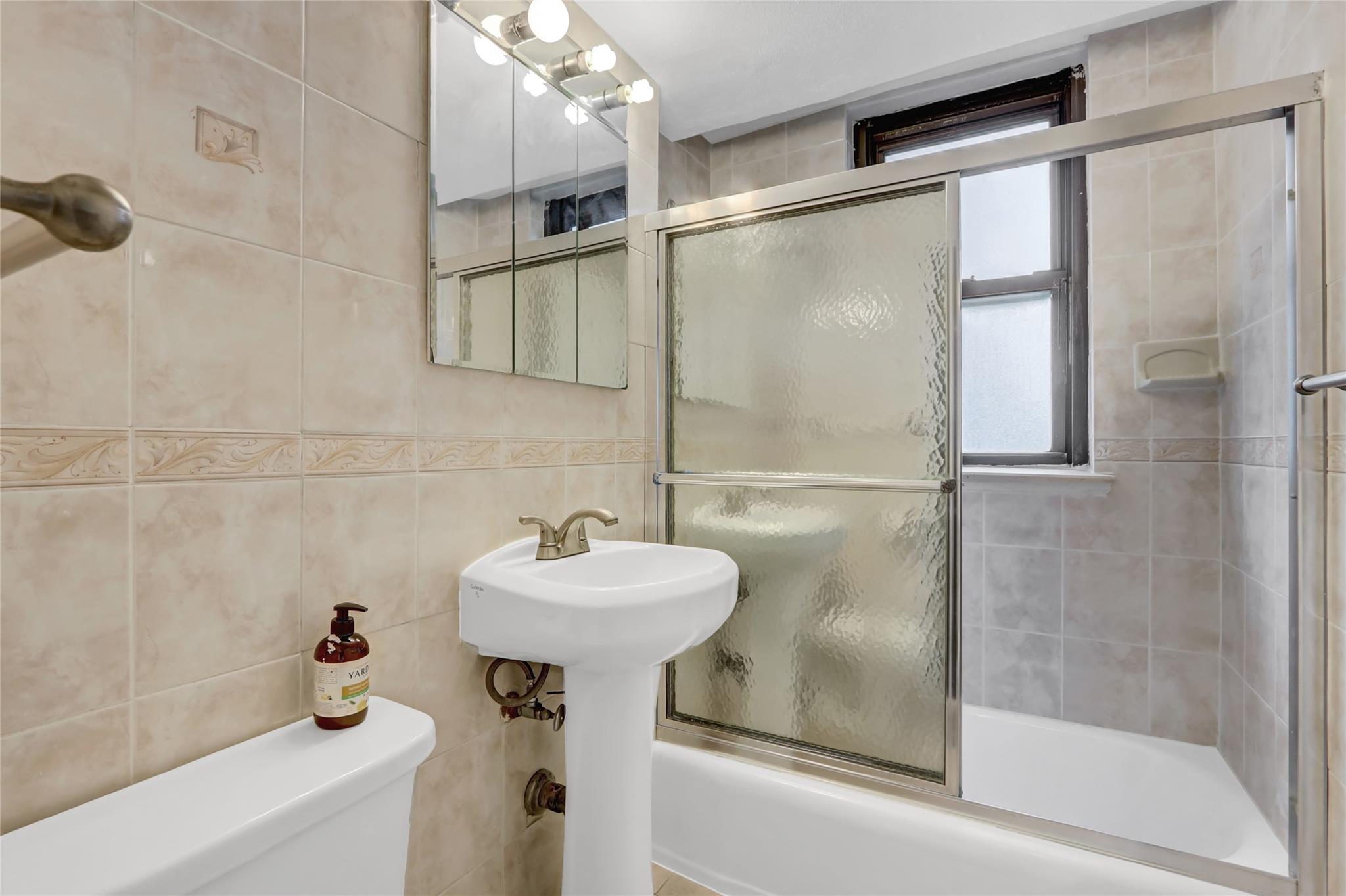 #10 photo, 61-35 98th Street, Rego Park , NY 11374