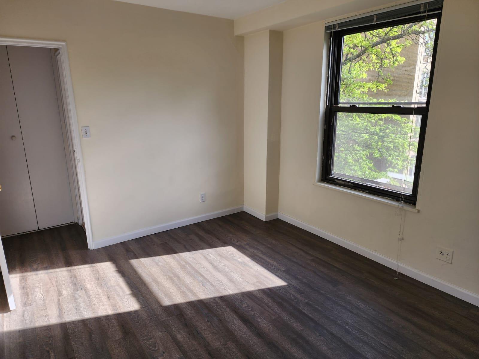 #17 photo, 61-35 98th Street, Rego Park , NY 11374