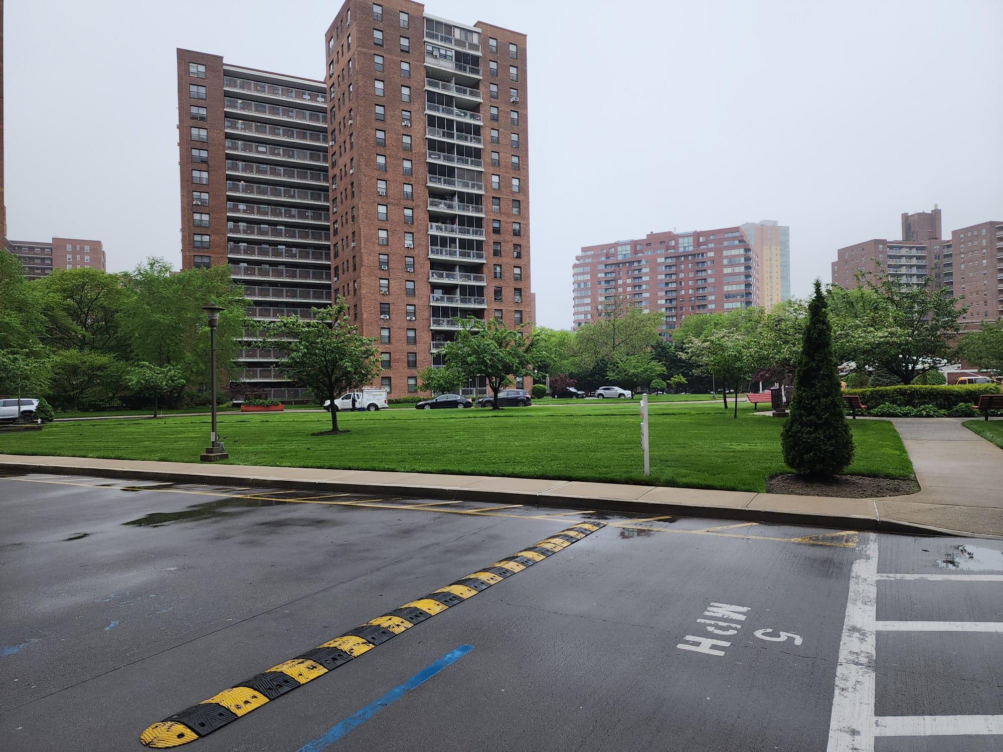 #4 photo, 61-35 98th Street, Rego Park , NY 11374