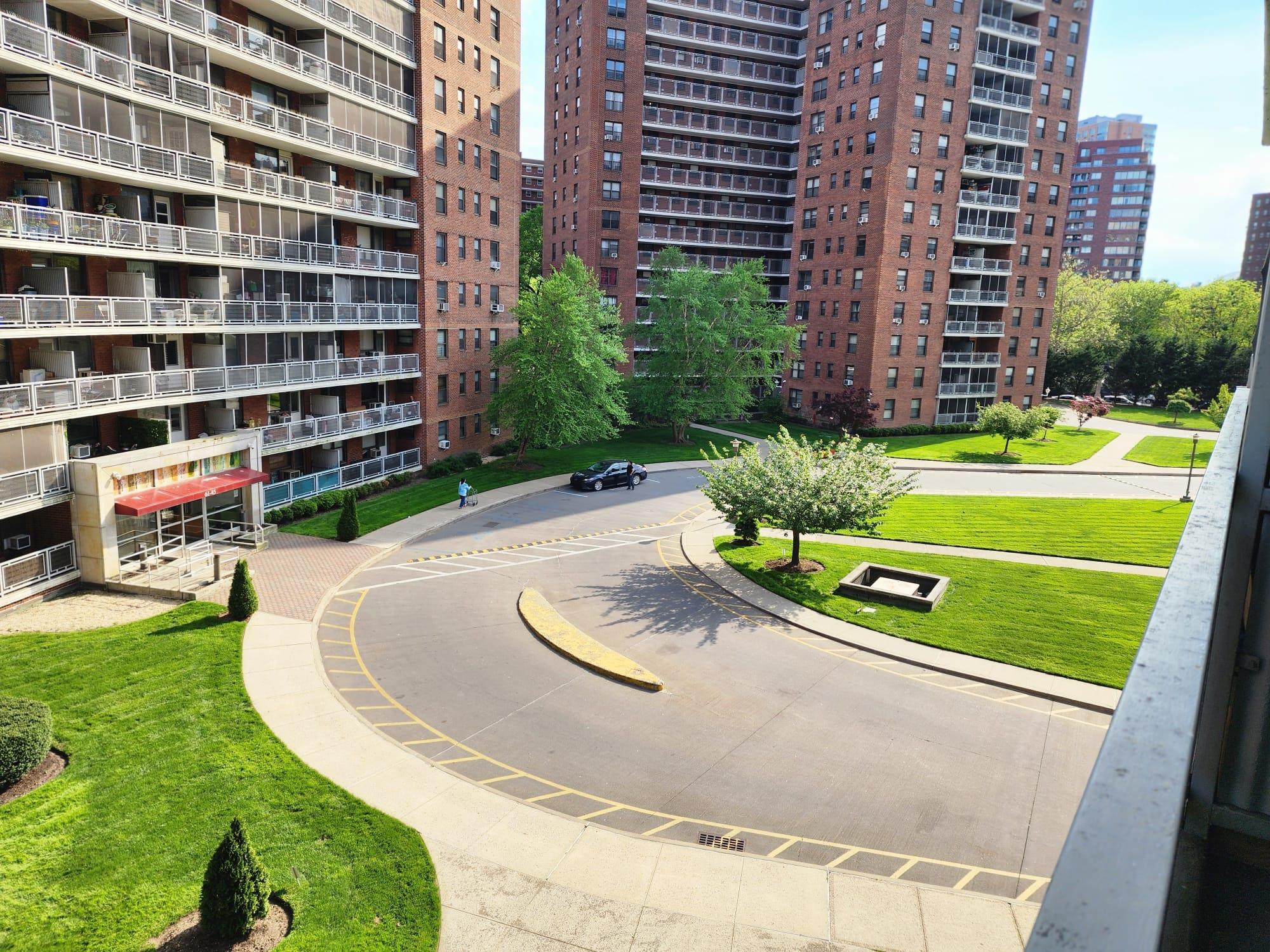 #5 photo, 61-35 98th Street, Rego Park , NY 11374