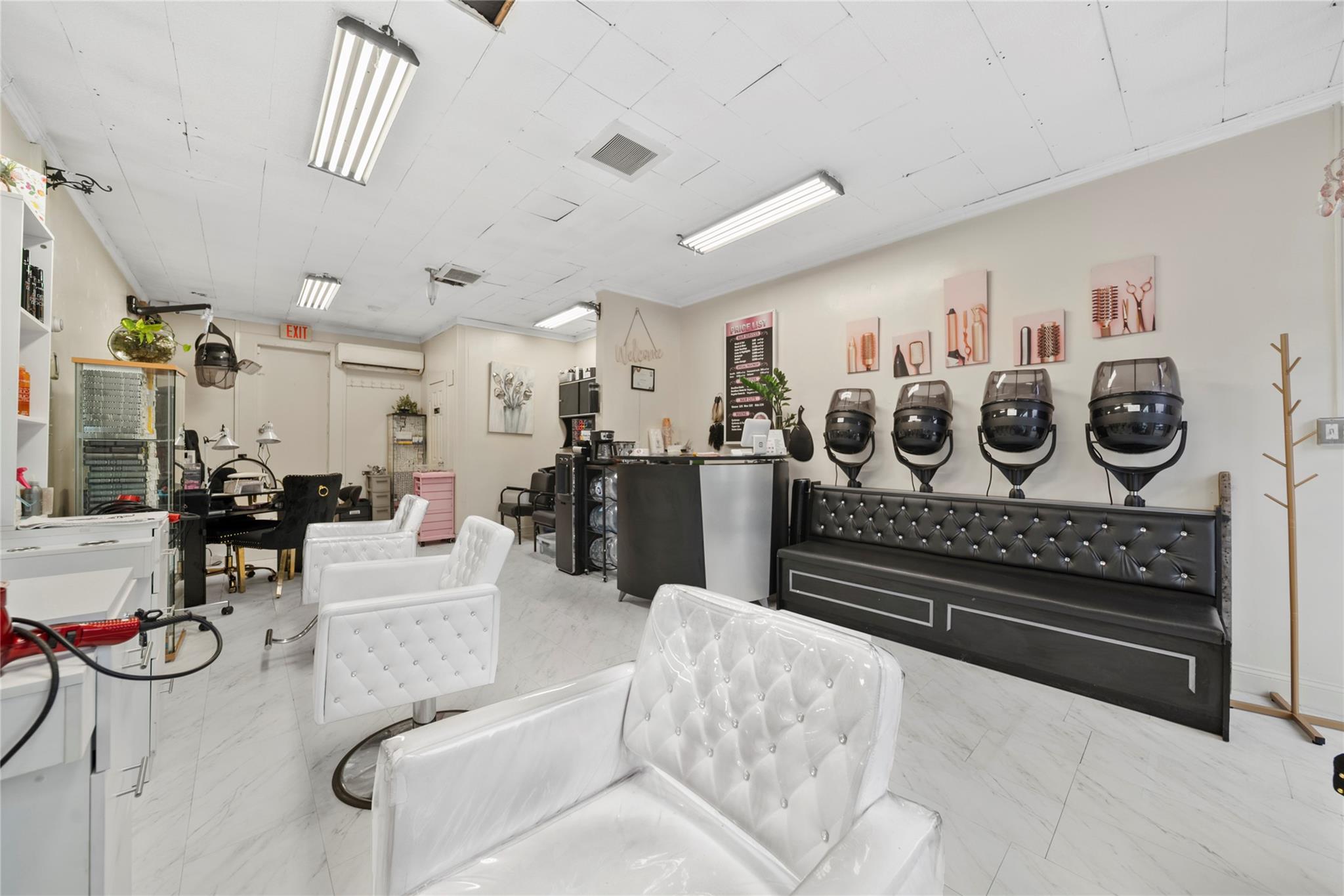 #5 photo, 1548 Union Blvd, サフォーク郡 Bay Shore , NY 11706