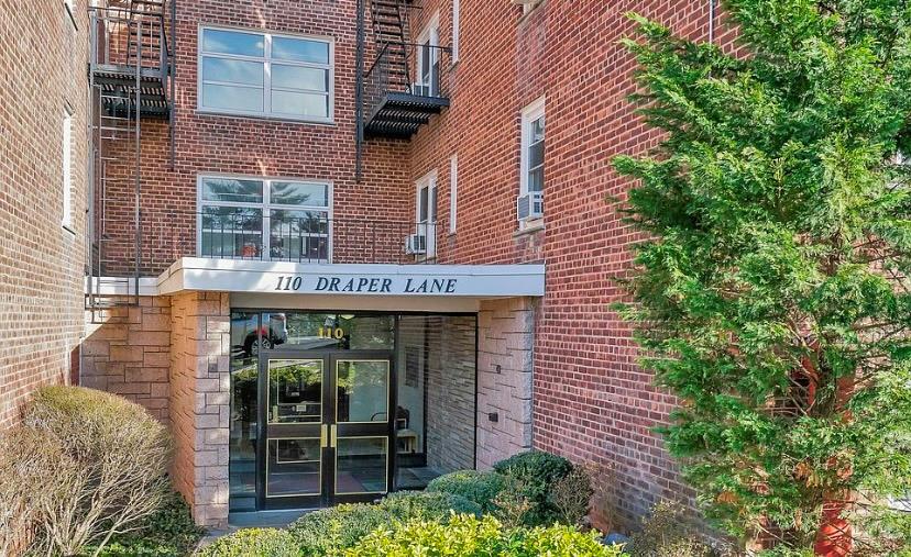 #1 photo, 110 Draper Lane, Dobbs Ferry , NY 10522