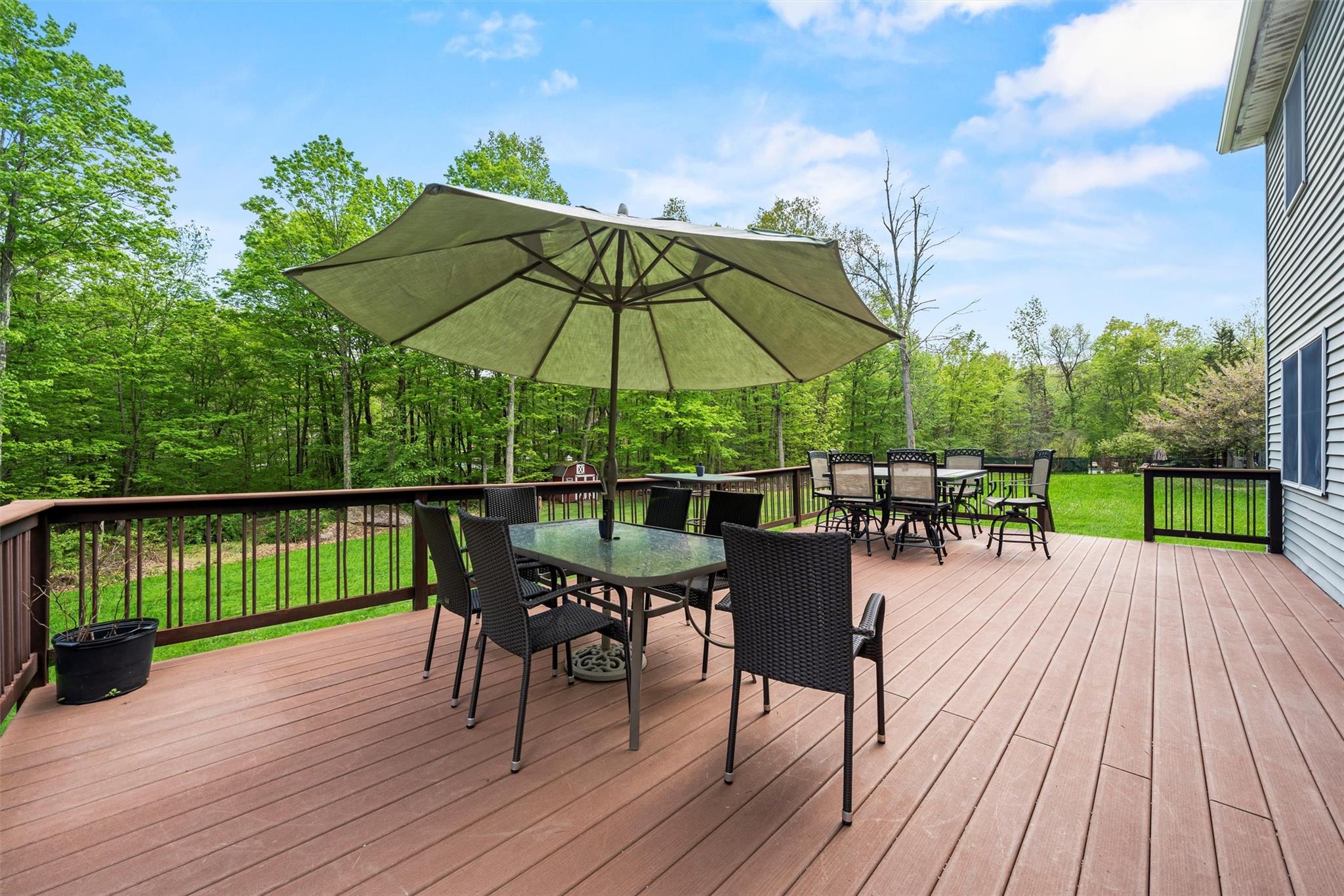 #4 photo, 33 Sutherland Drive, Highland Mills , NY 10930